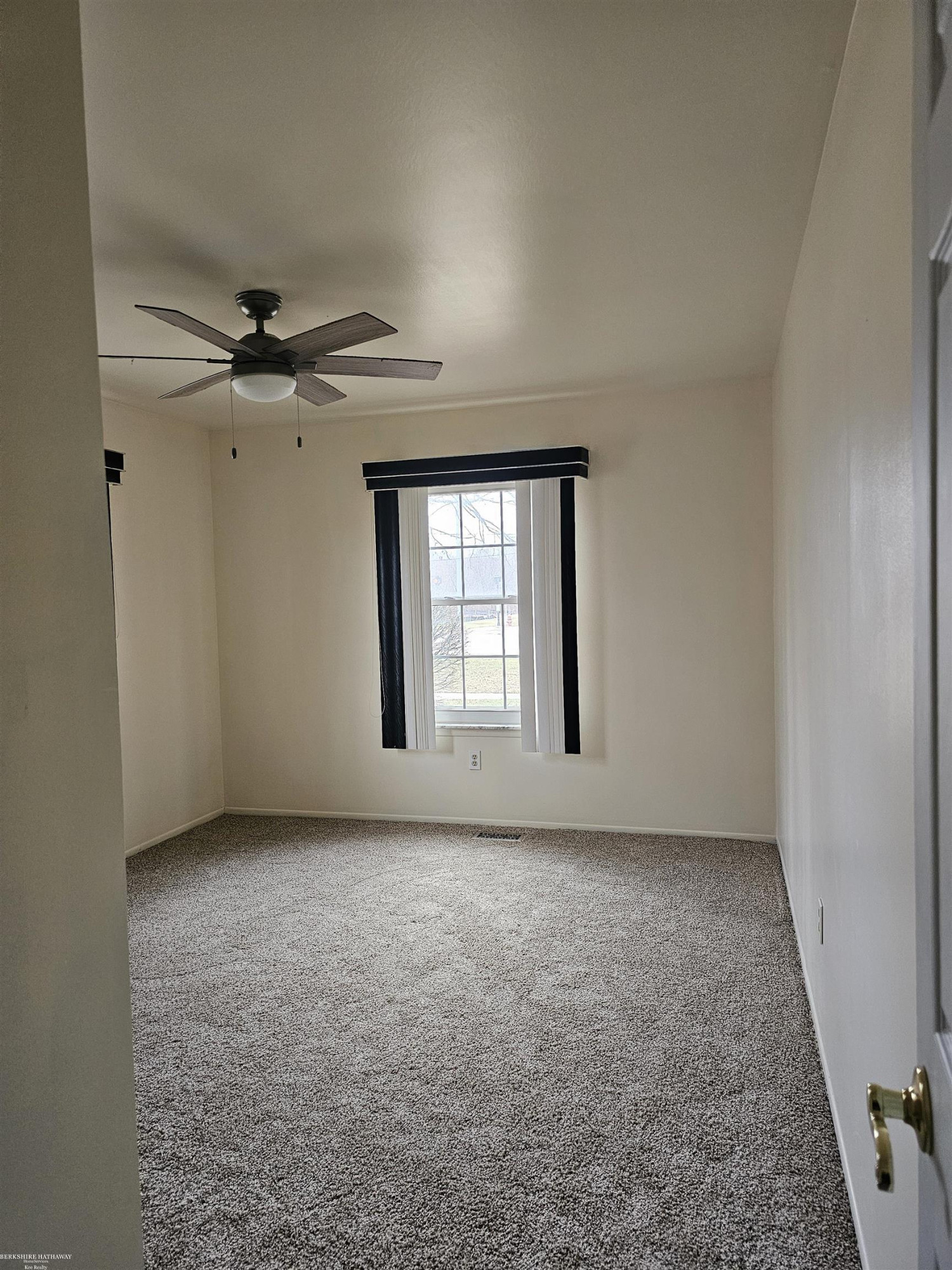 34273 Garfield Circle, 5, Fraser, MI 48026 — Photo 13