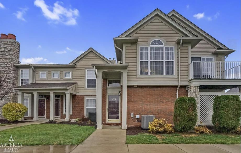 52212 Naugatuck Street, Macomb, MI 48042 — front exterior