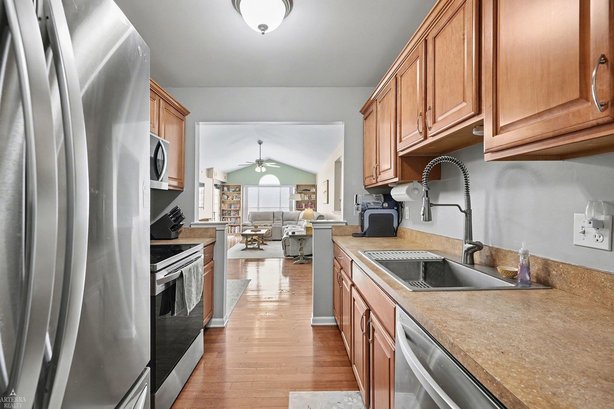 52212 Naugatuck Street, Macomb, MI 48042 — Photo 8