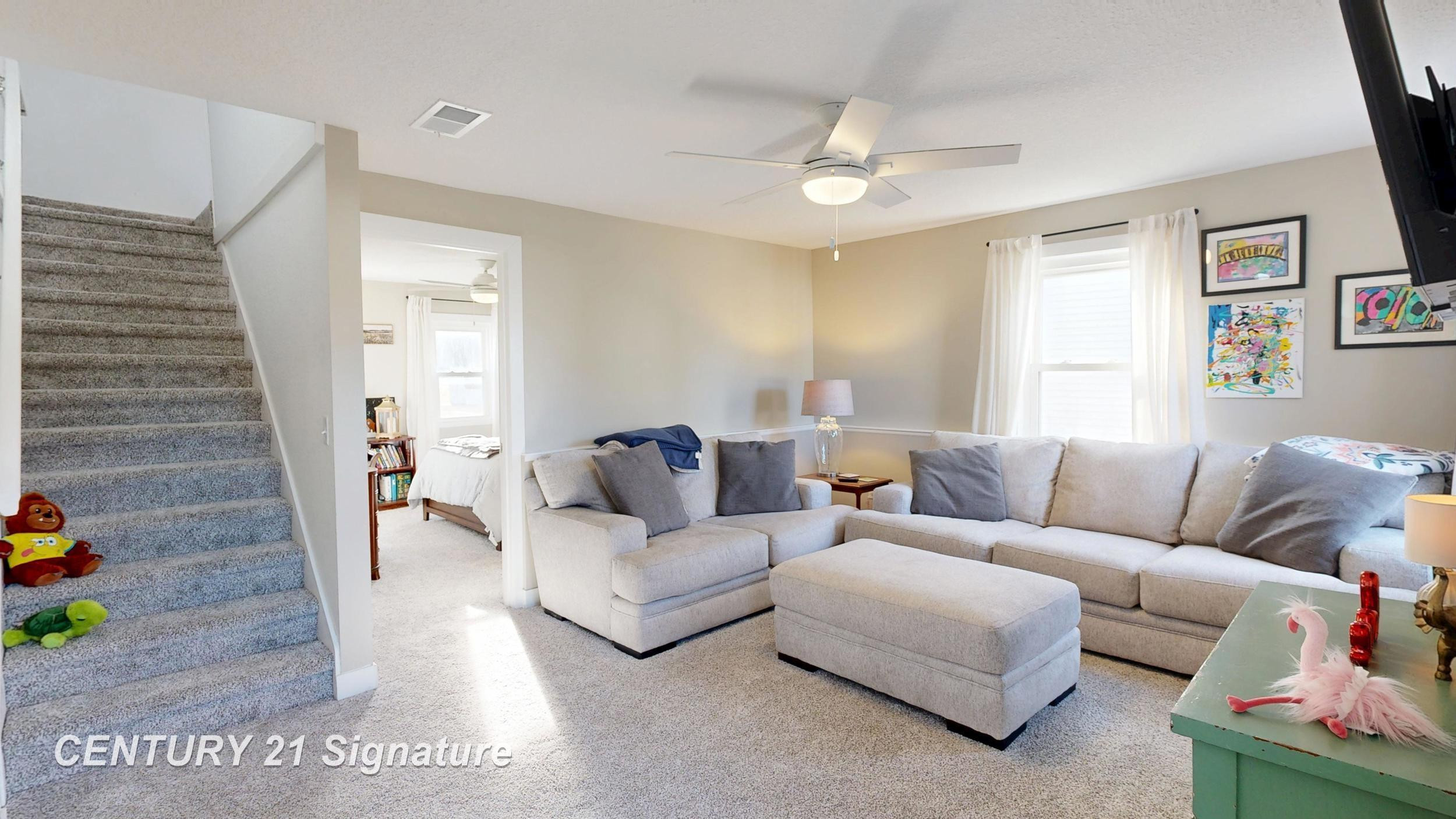 310 S Franklin St, Zilwaukee, MI 48604 — Photo 9