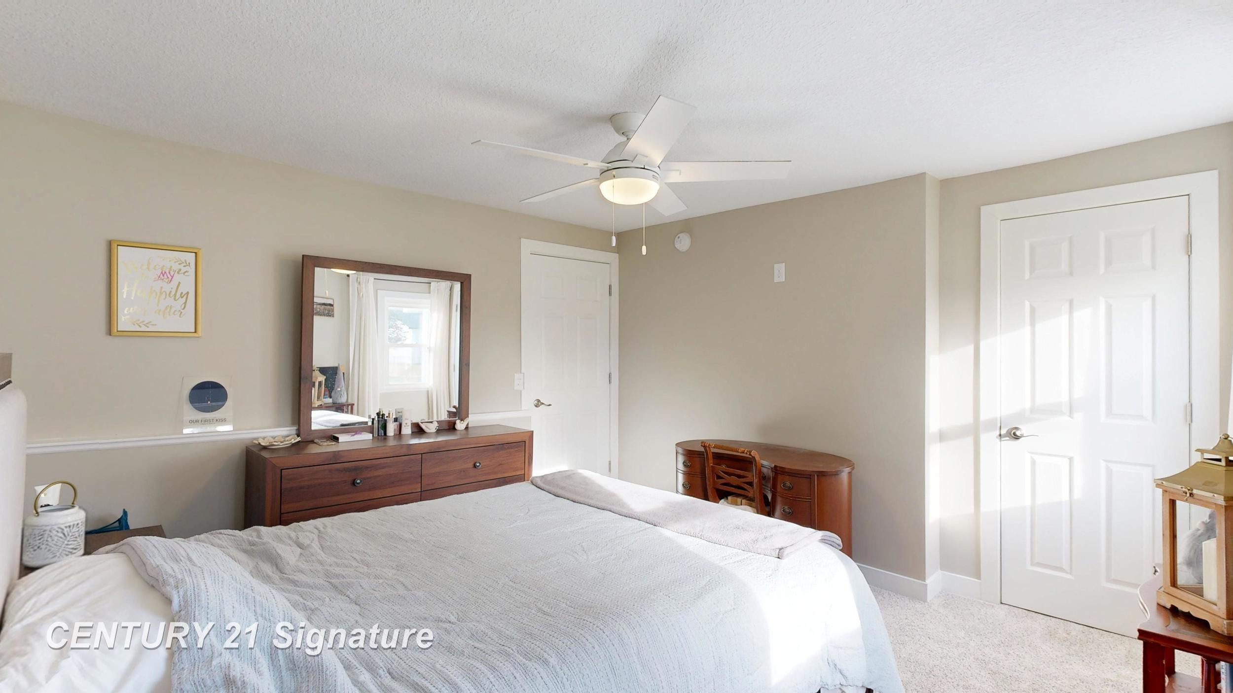 310 S Franklin St, Zilwaukee, MI 48604 — Photo 24