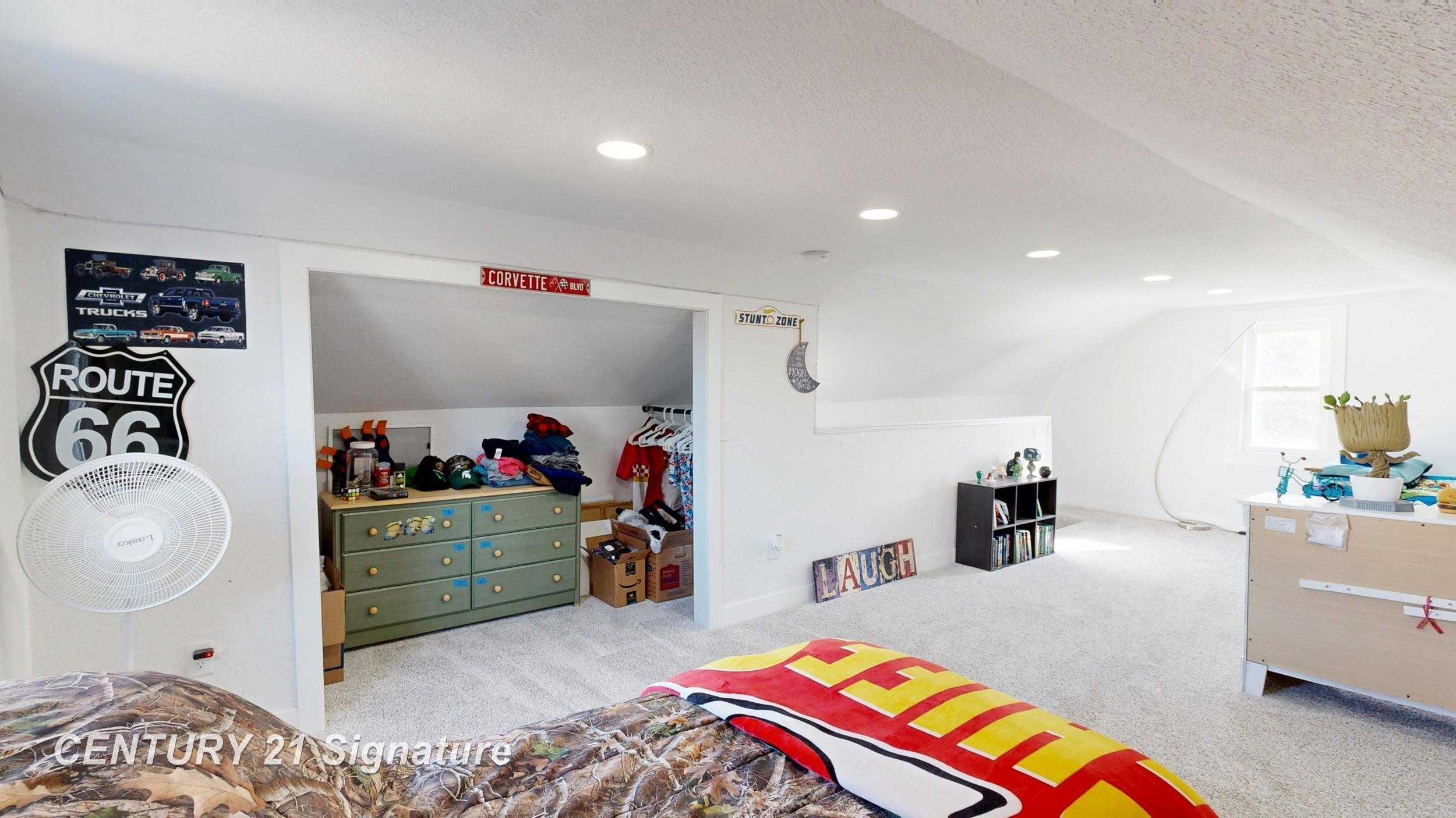 310 S Franklin St, Zilwaukee, MI 48604 — Photo 26