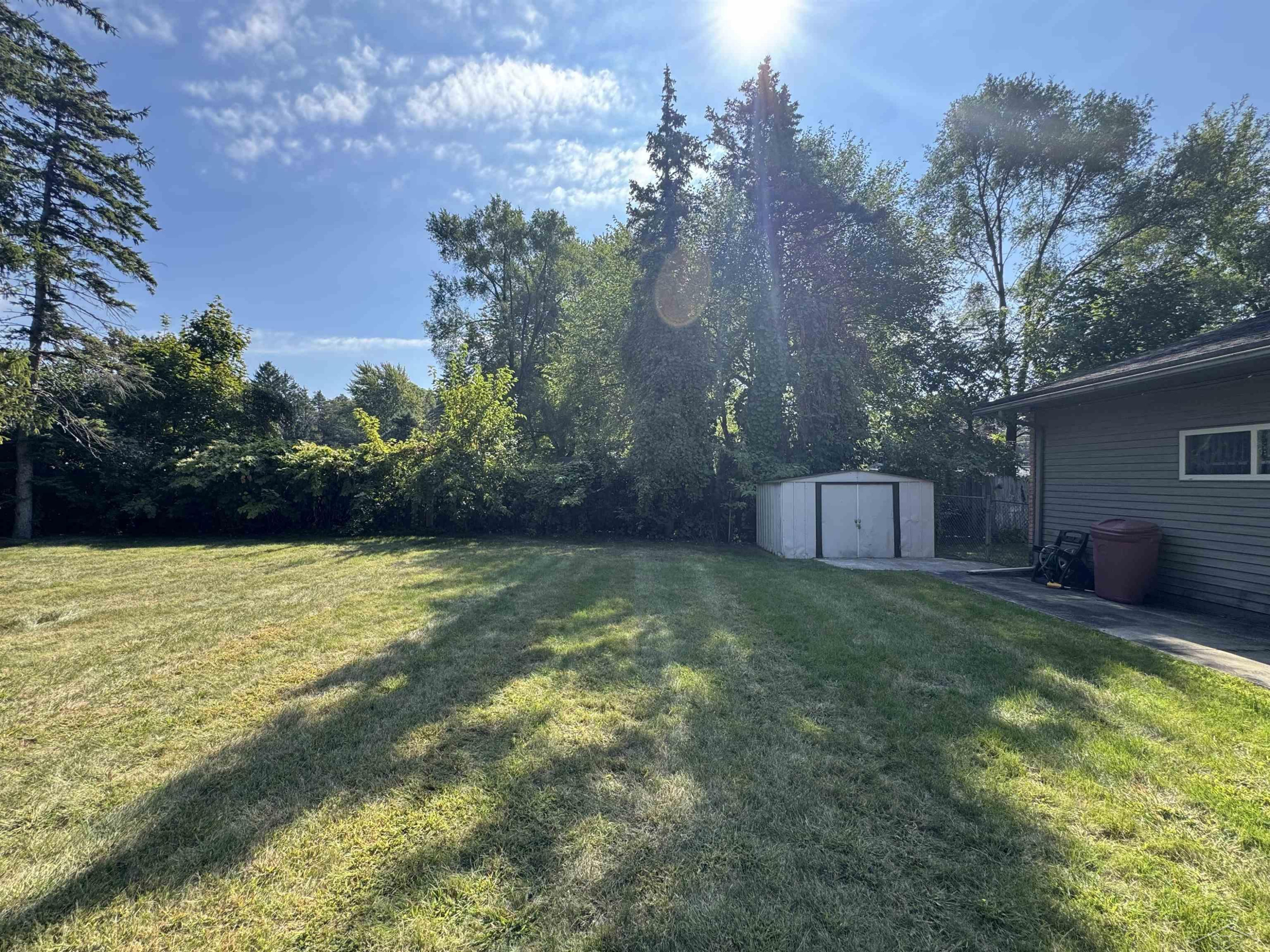 3531 Creekwood Drive, Bridgeport, MI 48601 — Photo 27
