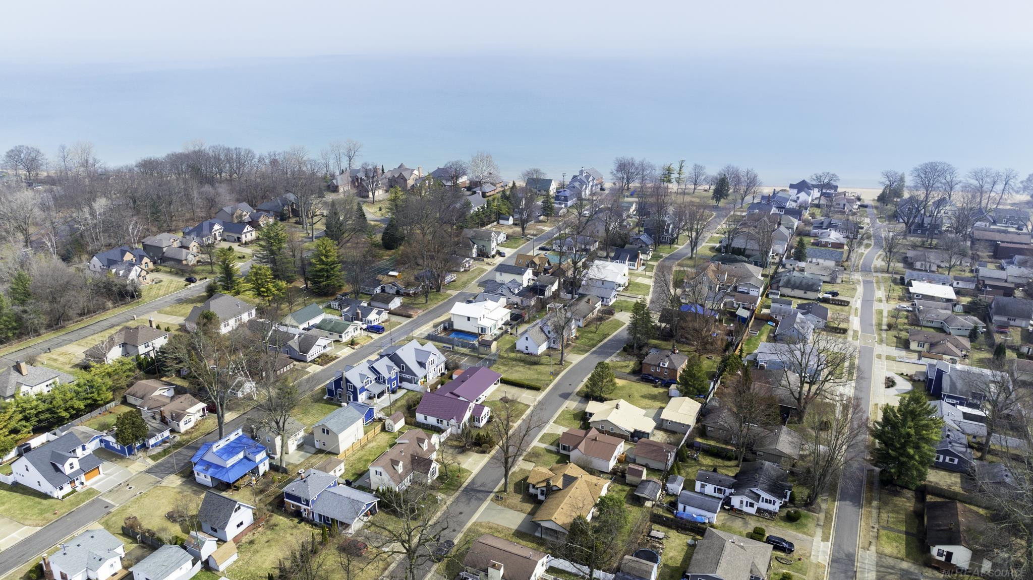 3055 Maplewood Drive, MI 48059 — Photo 47