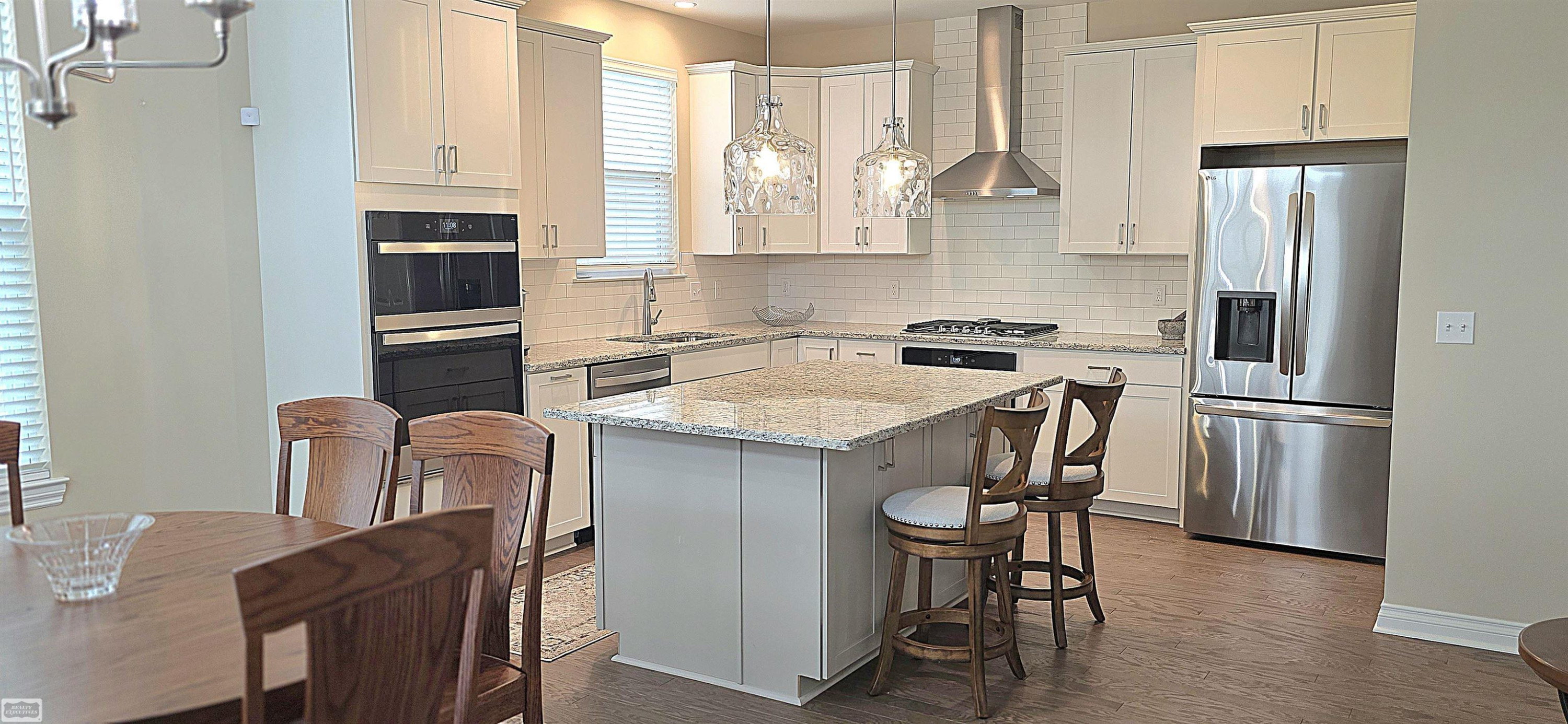 11903 Timber Court, MI 48065 — Photo 10