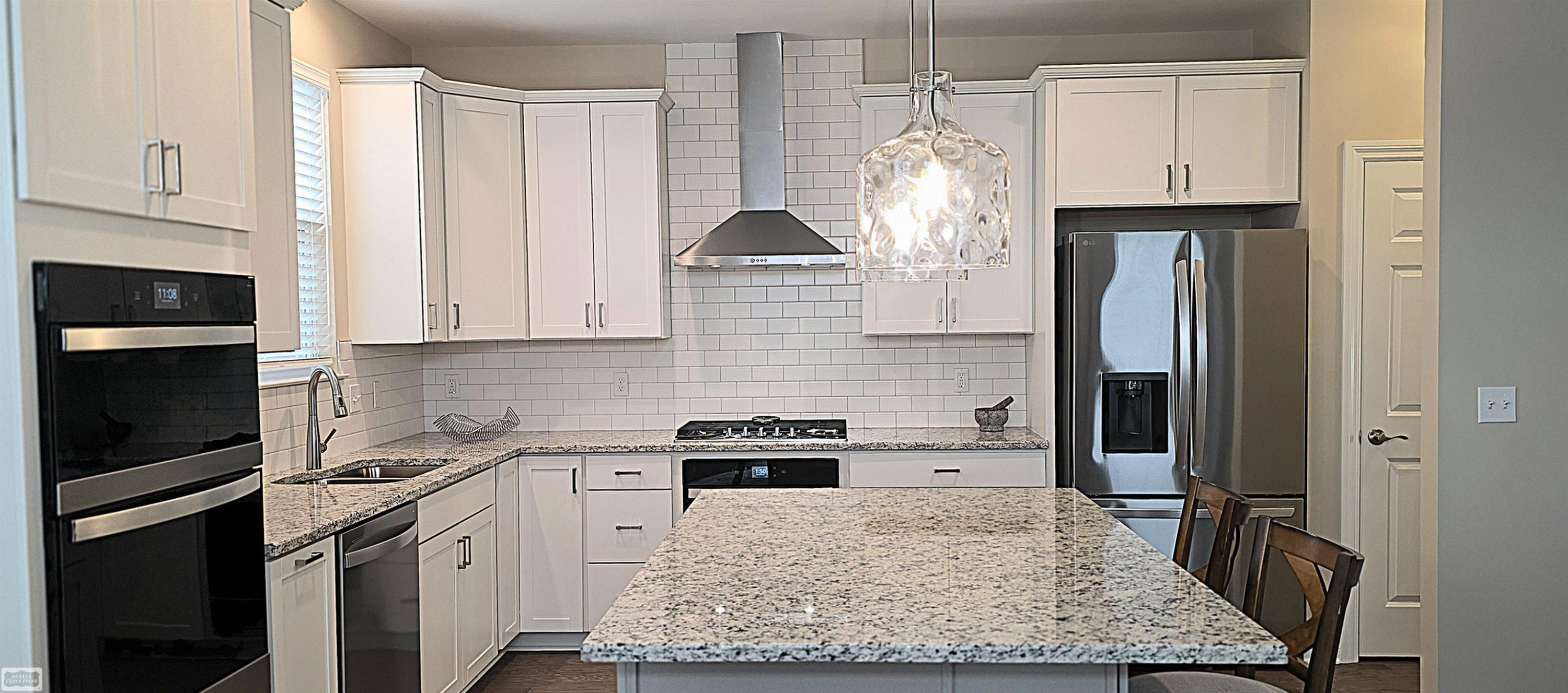 11903 Timber Court, MI 48065 — Photo 11
