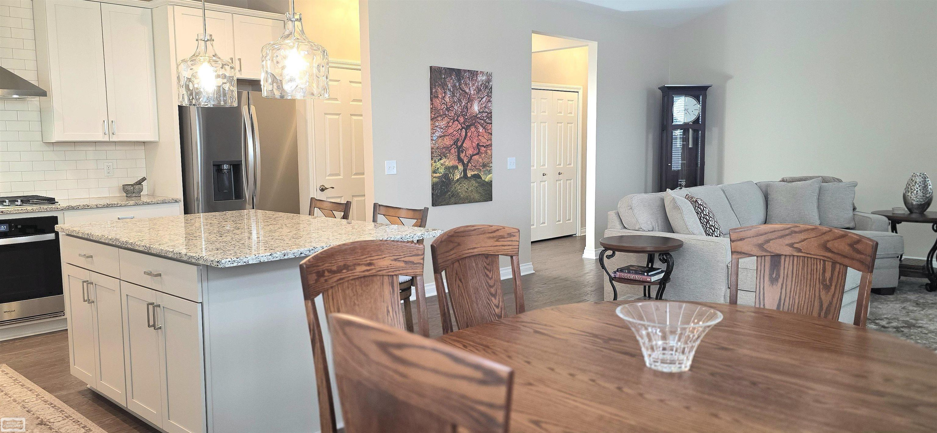 11903 Timber Court, MI 48065 — Photo 16