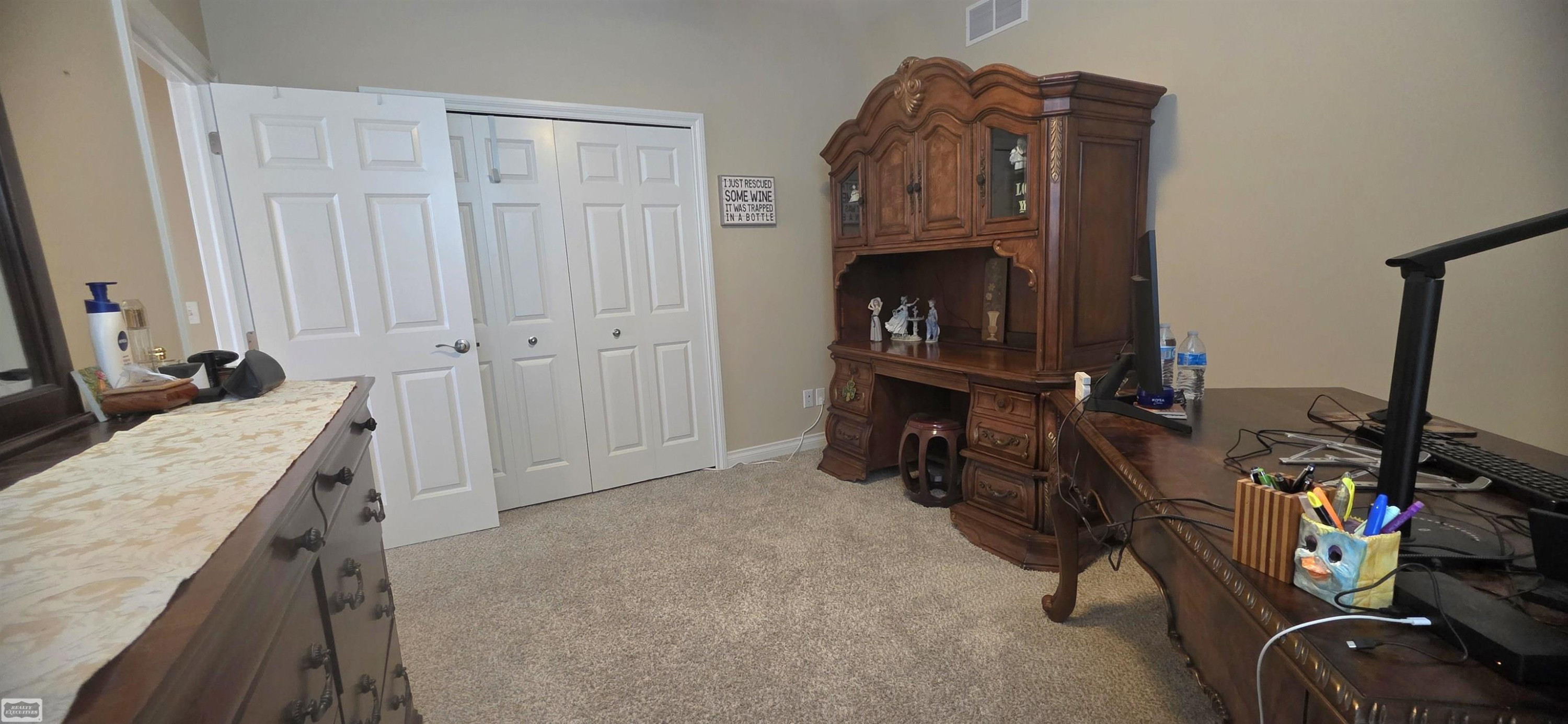 11903 Timber Court, MI 48065 — Photo 28