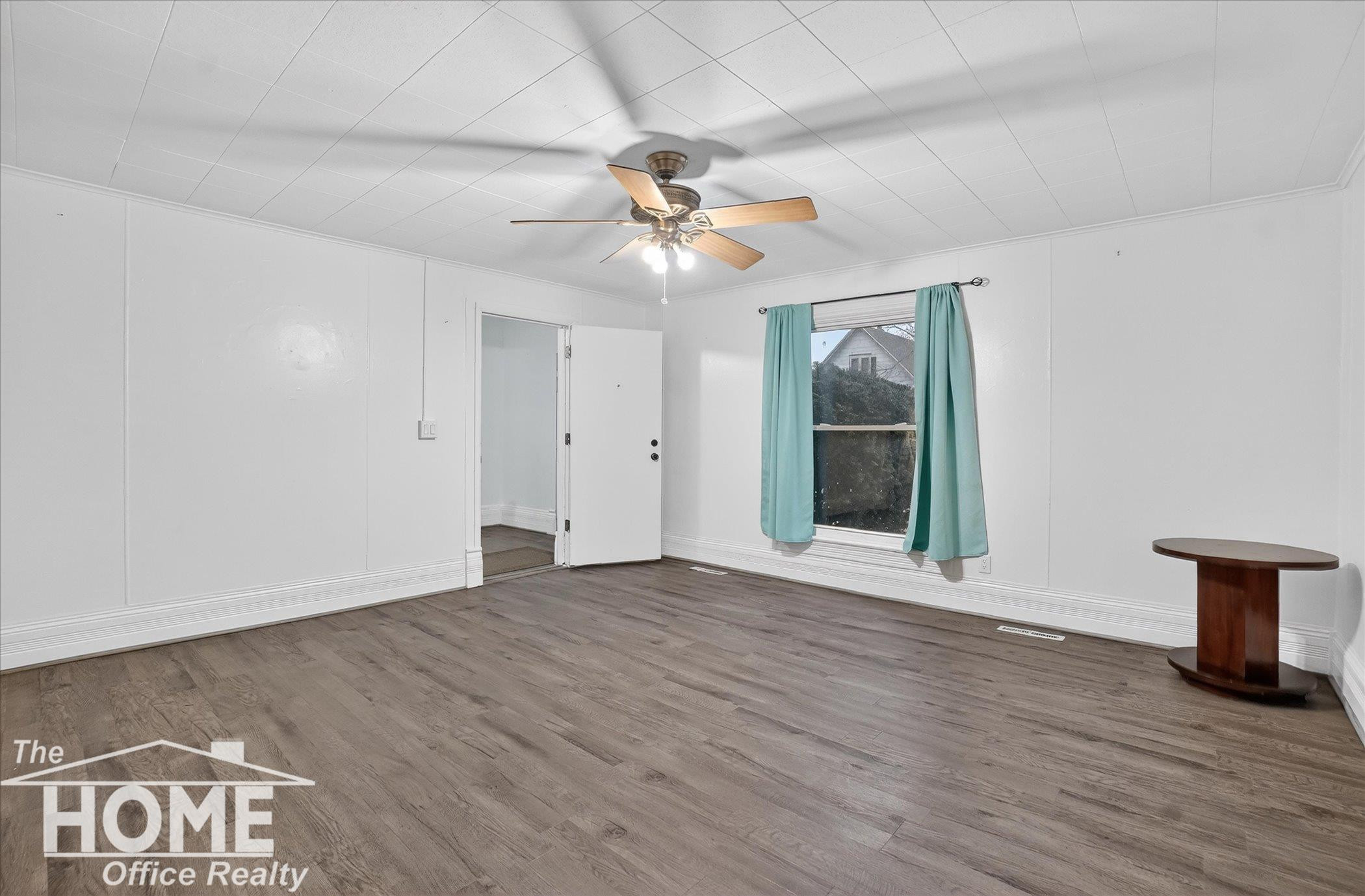 218 S Oak Street, Owosso, MI 48867 — Photo 5
