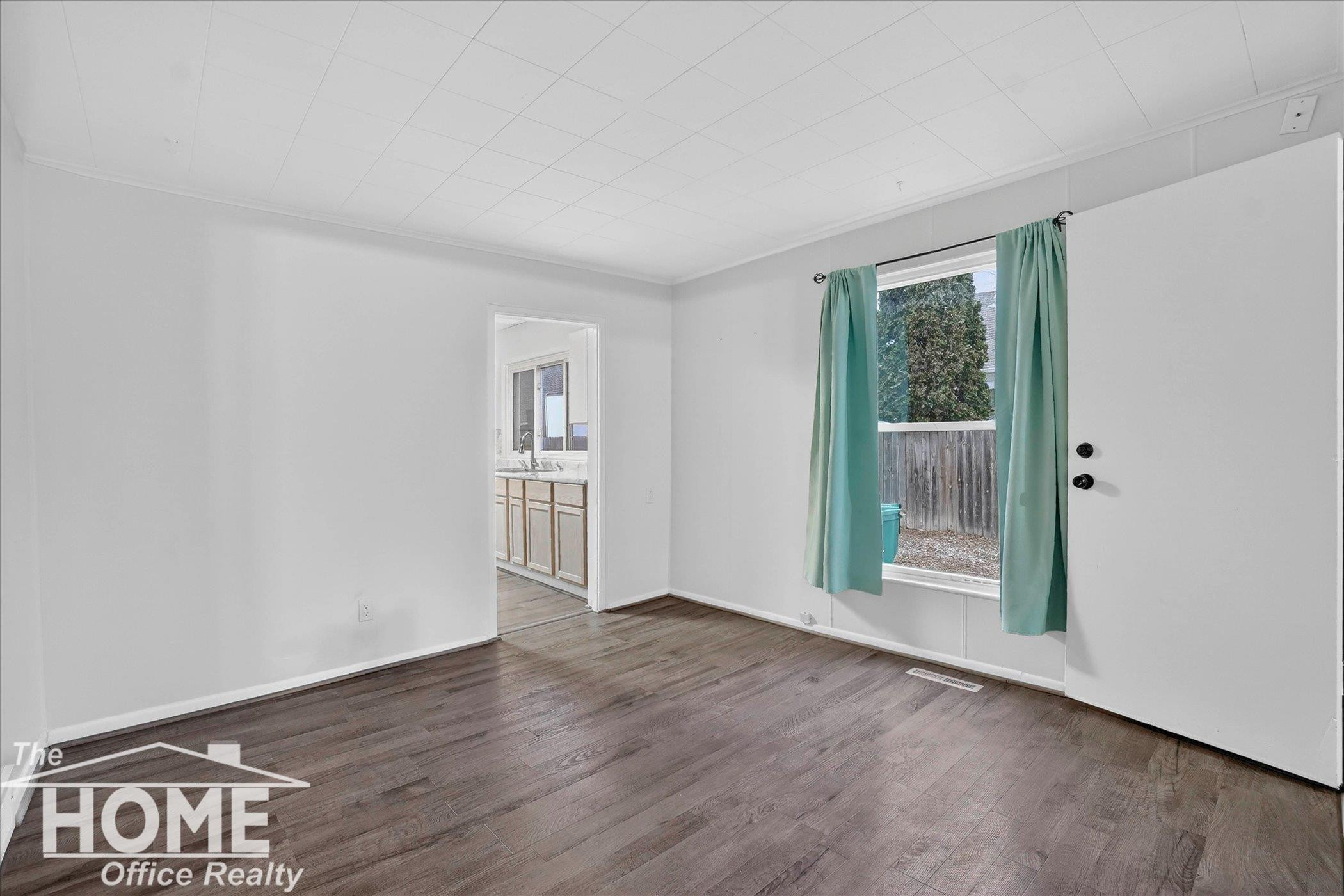 218 S Oak Street, Owosso, MI 48867 — Photo 7