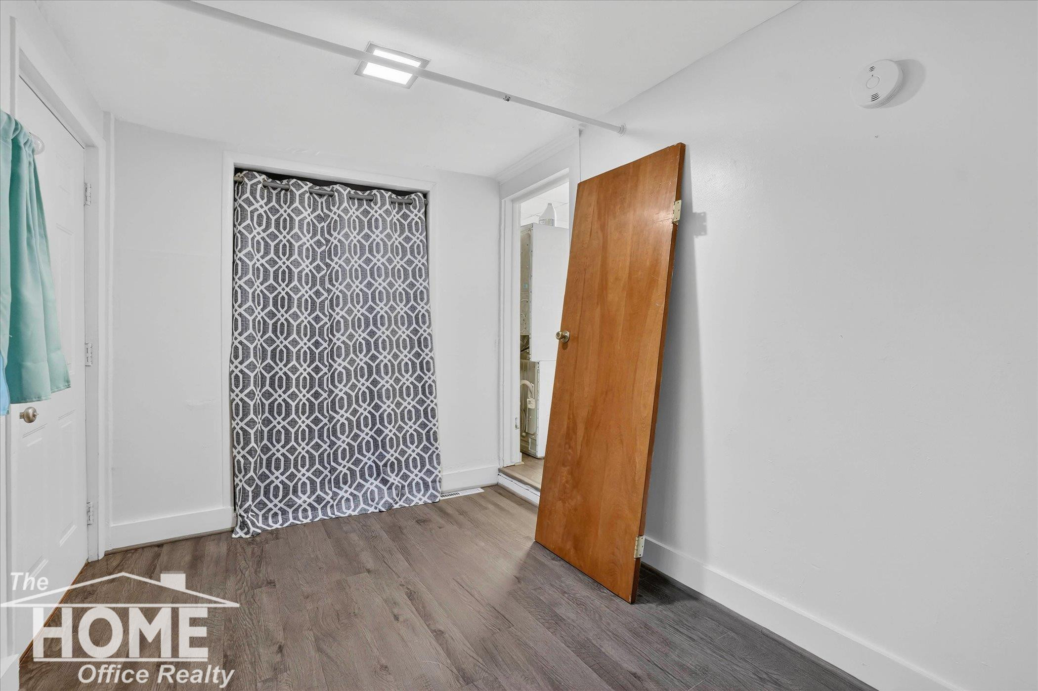 218 S Oak Street, Owosso, MI 48867 — Photo 11