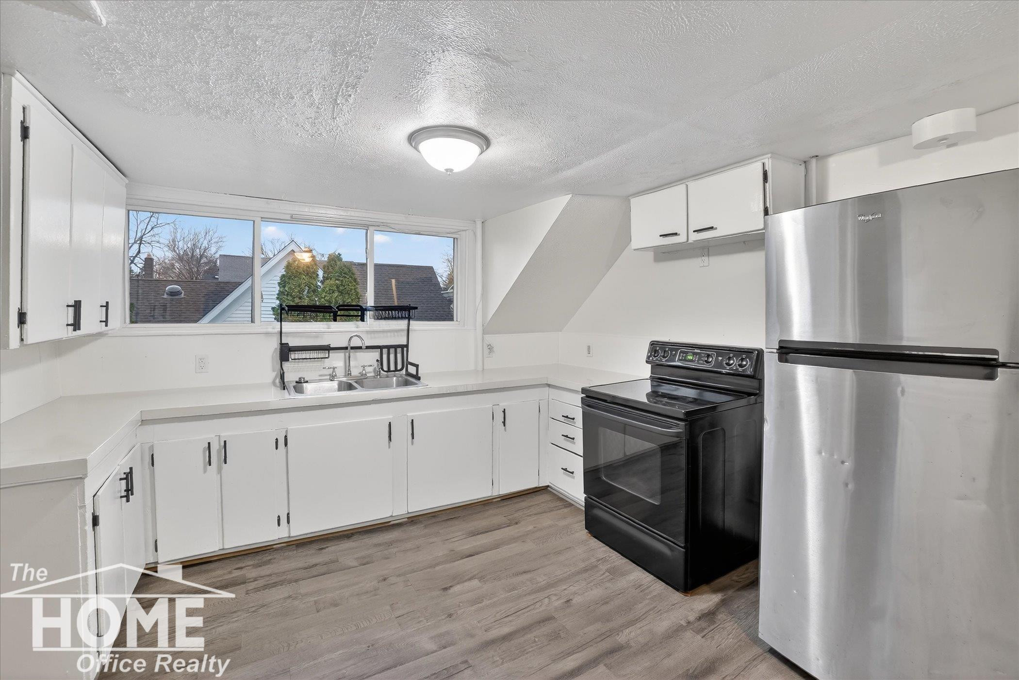 218 S Oak Street, Owosso, MI 48867 — Photo 25