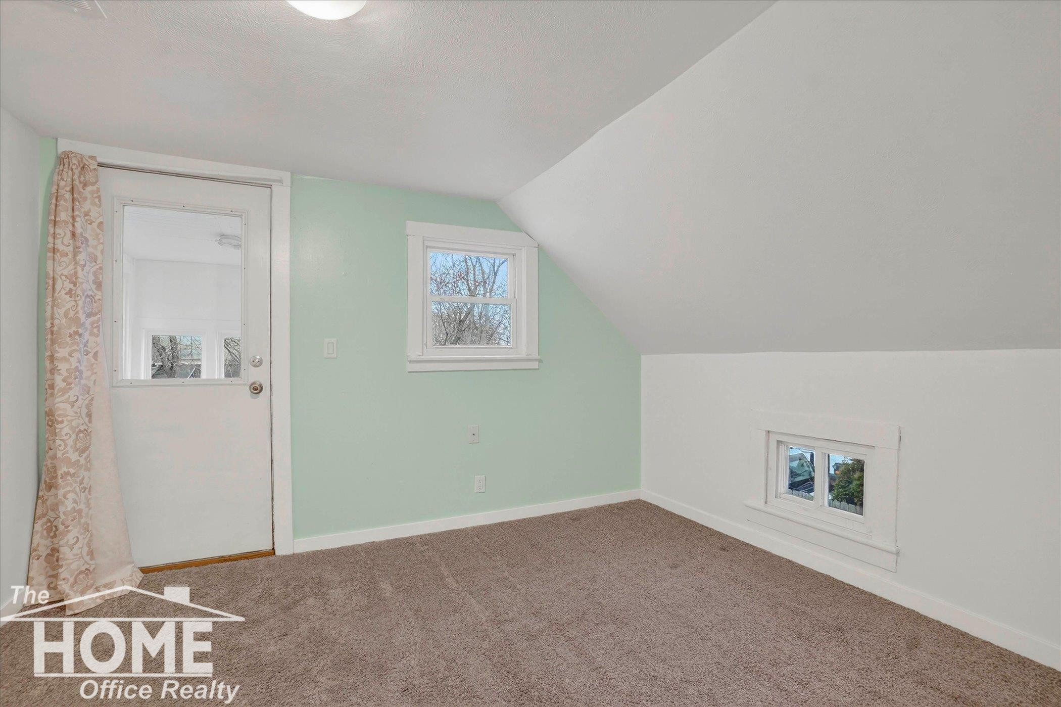 218 S Oak Street, Owosso, MI 48867 — Photo 28