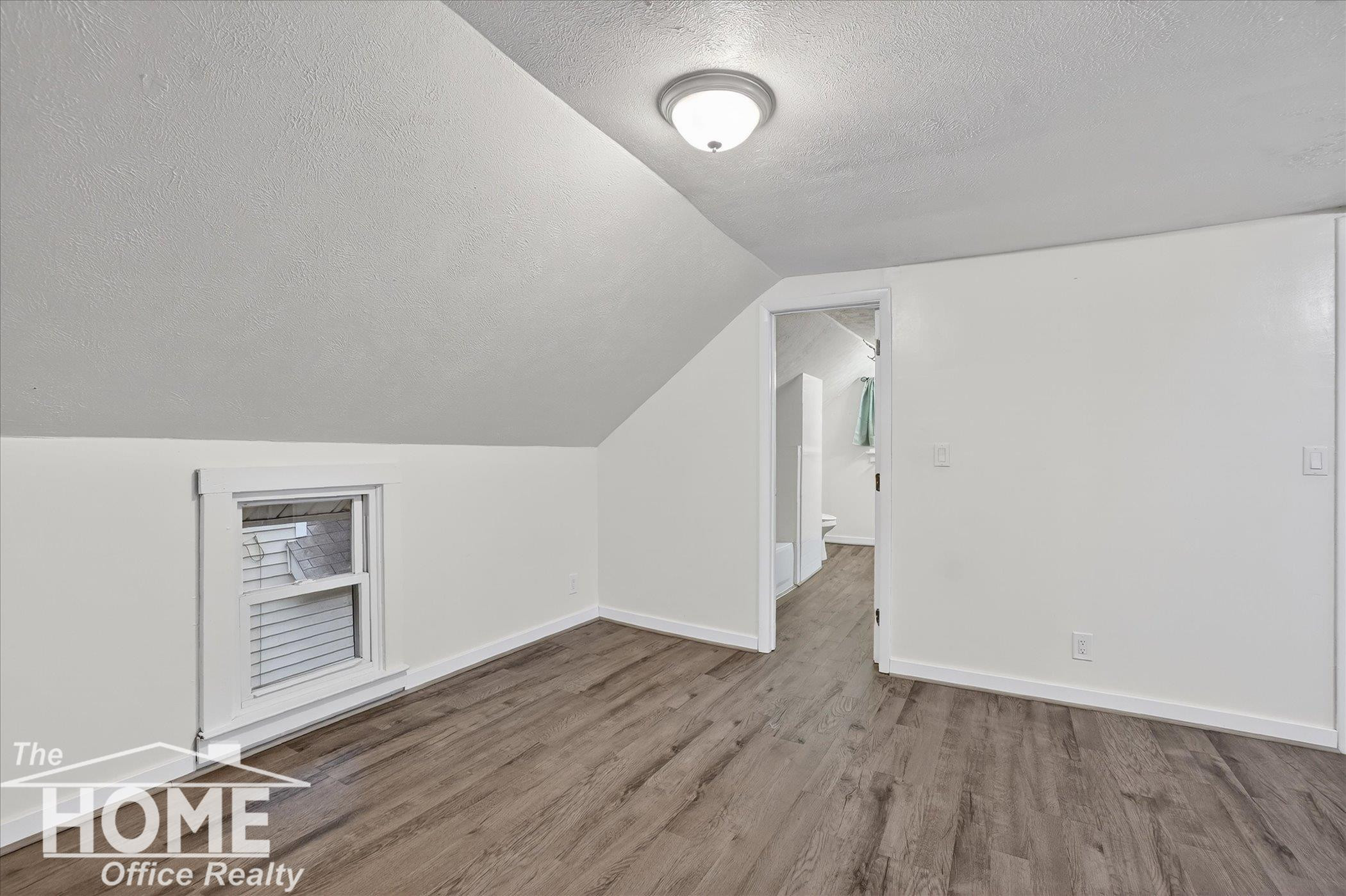 218 S Oak Street, Owosso, MI 48867 — Photo 30
