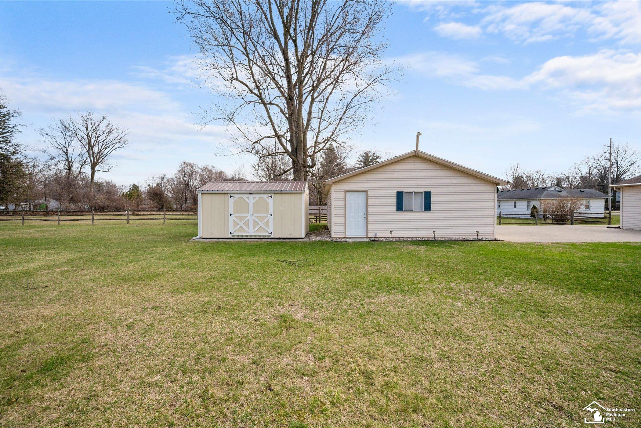 3960 W STERNS RD. Road, Lambertville, MI 48144 — Photo 42