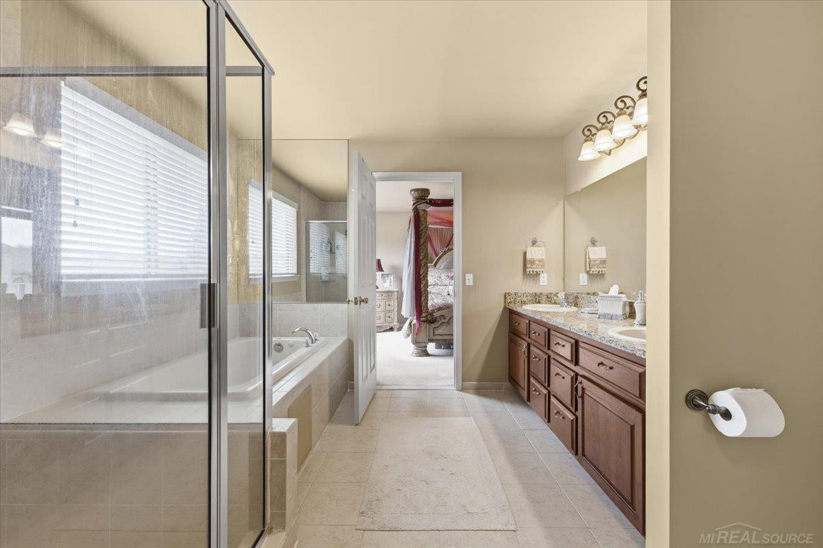 51381 Mauro Lane, MI 48042 — Photo 34