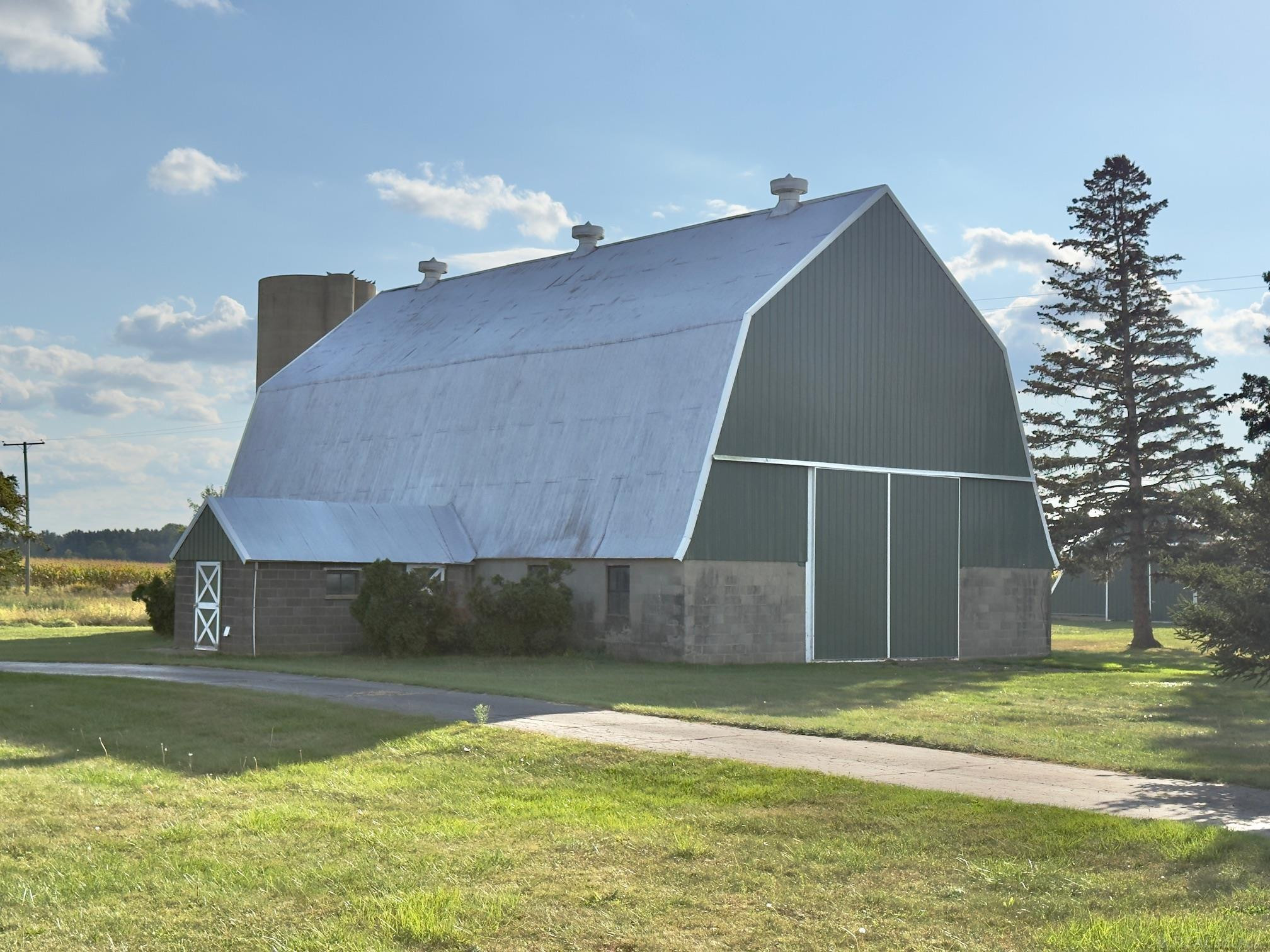 627 N sandusky Road, Sandusky, MI 48471 — Photo 17