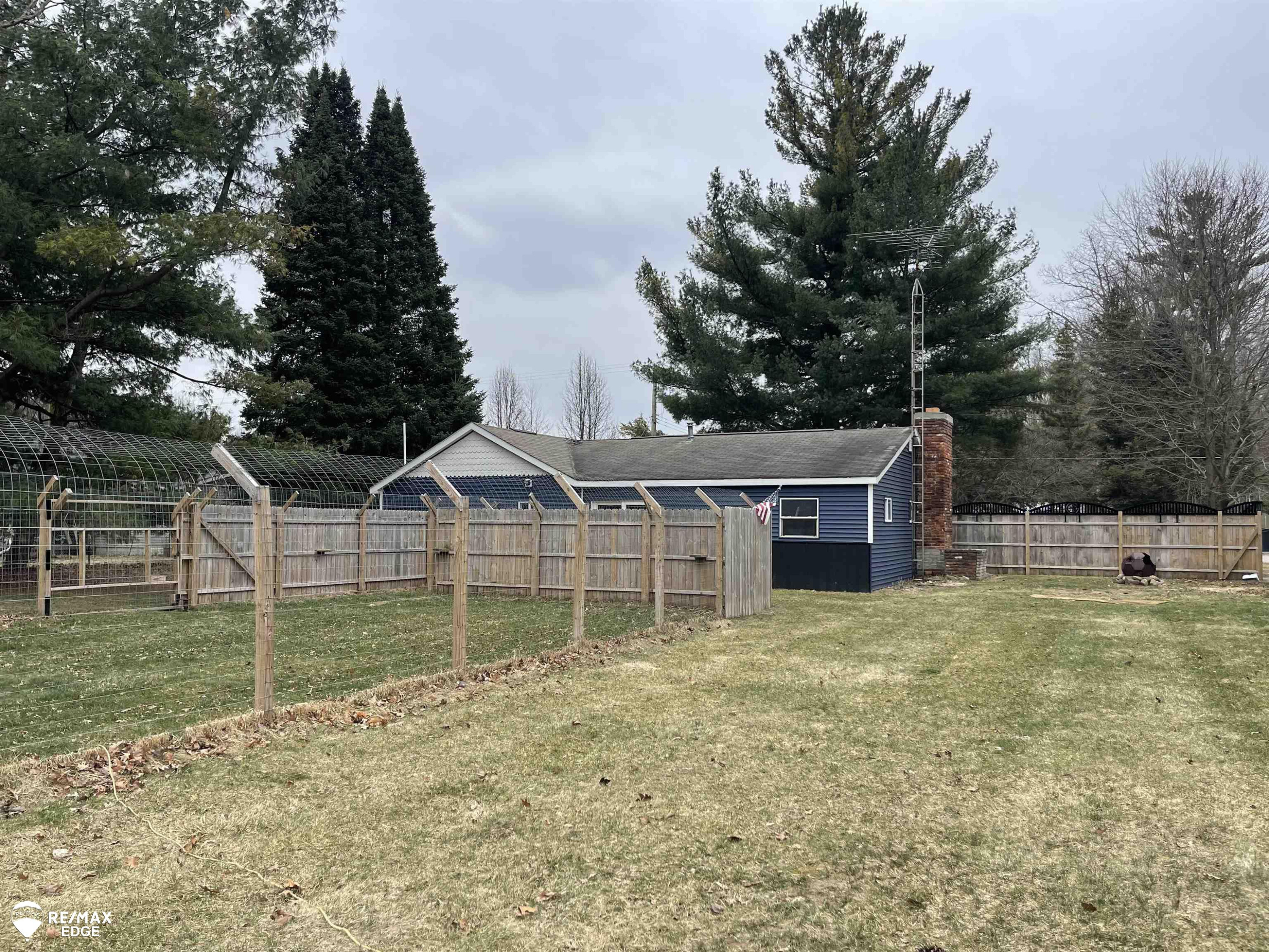 494 W Barnes Lake Road, Columbiaville, MI 48421 — Photo 24
