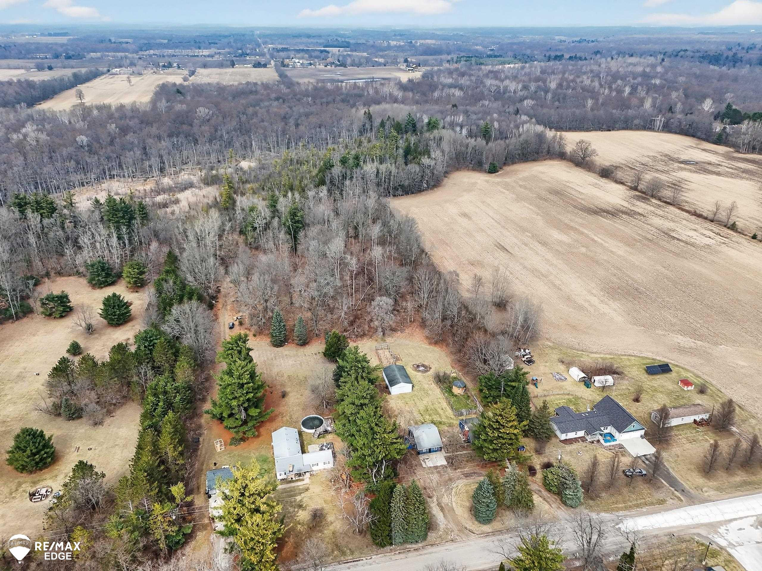 494 W Barnes Lake Road, Columbiaville, MI 48421 — Photo 30
