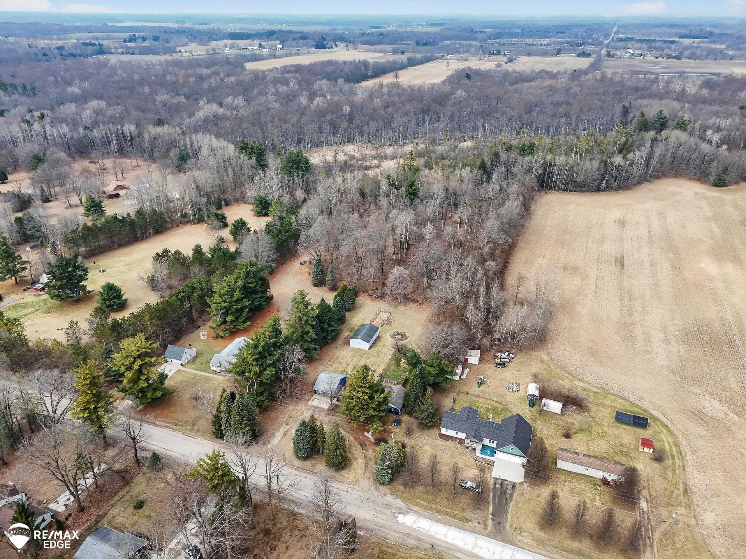 494 W Barnes Lake Road, Columbiaville, MI 48421 — Photo 31