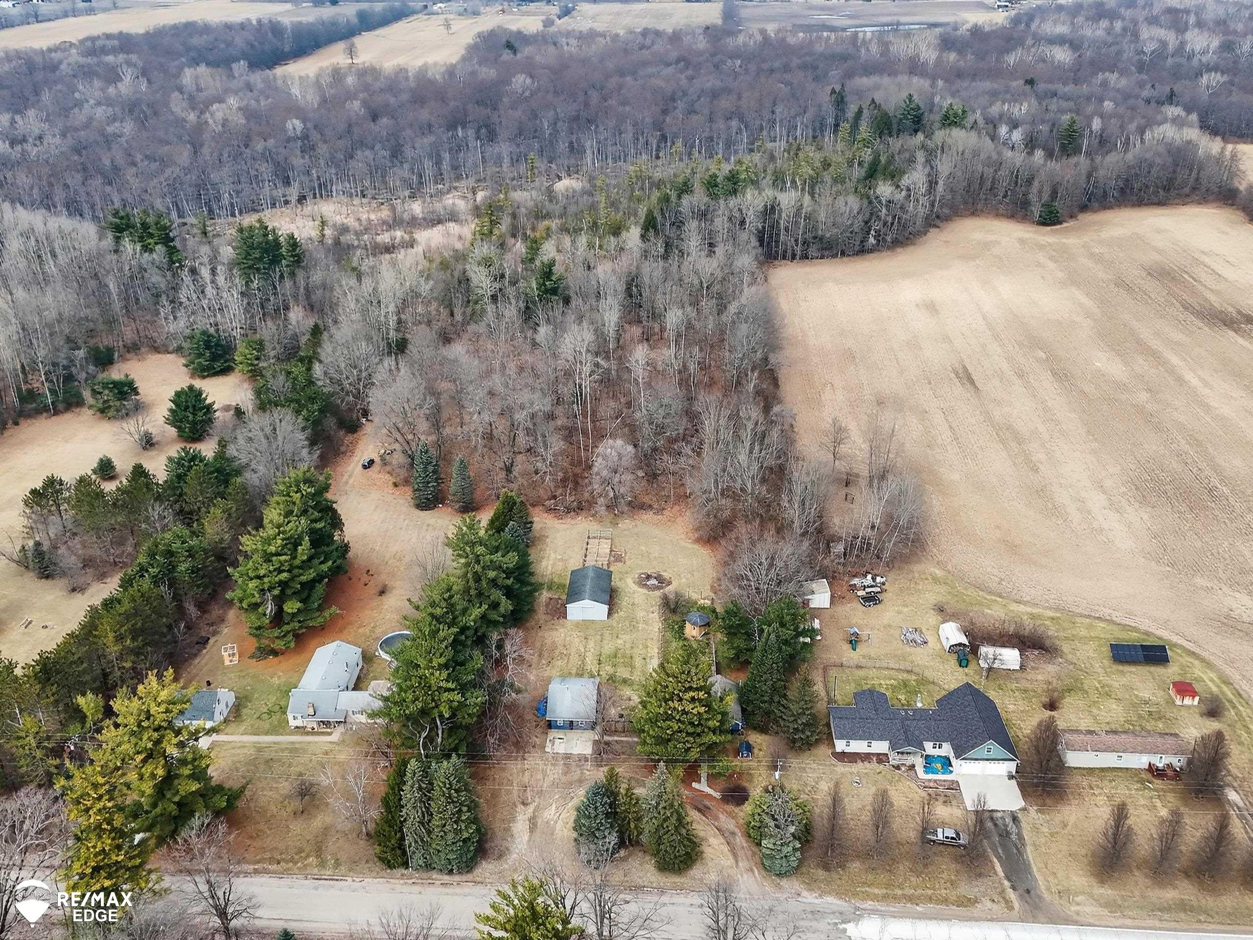 494 W Barnes Lake Road, Columbiaville, MI 48421 — Photo 32