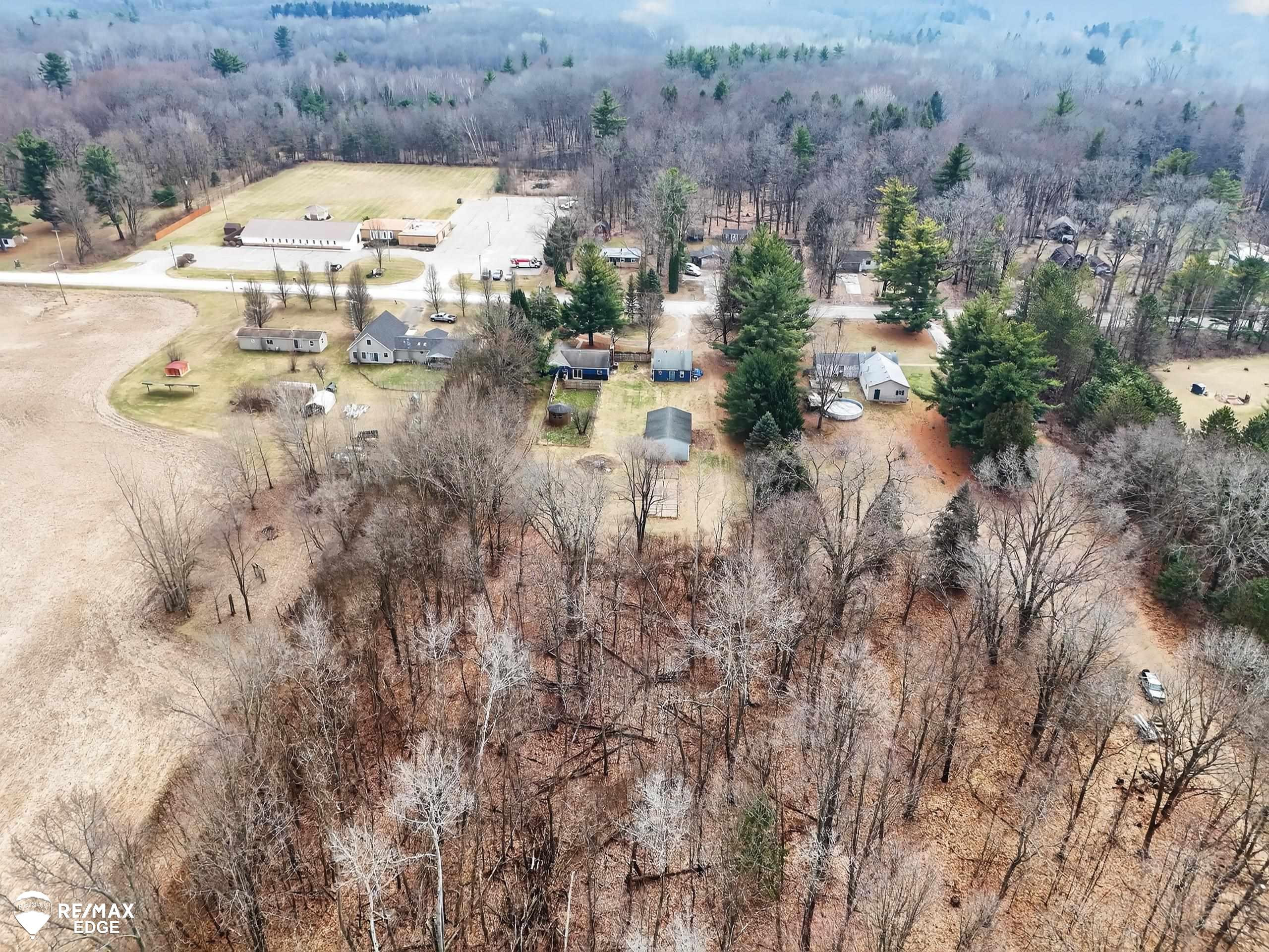 494 W Barnes Lake Road, Columbiaville, MI 48421 — Photo 37