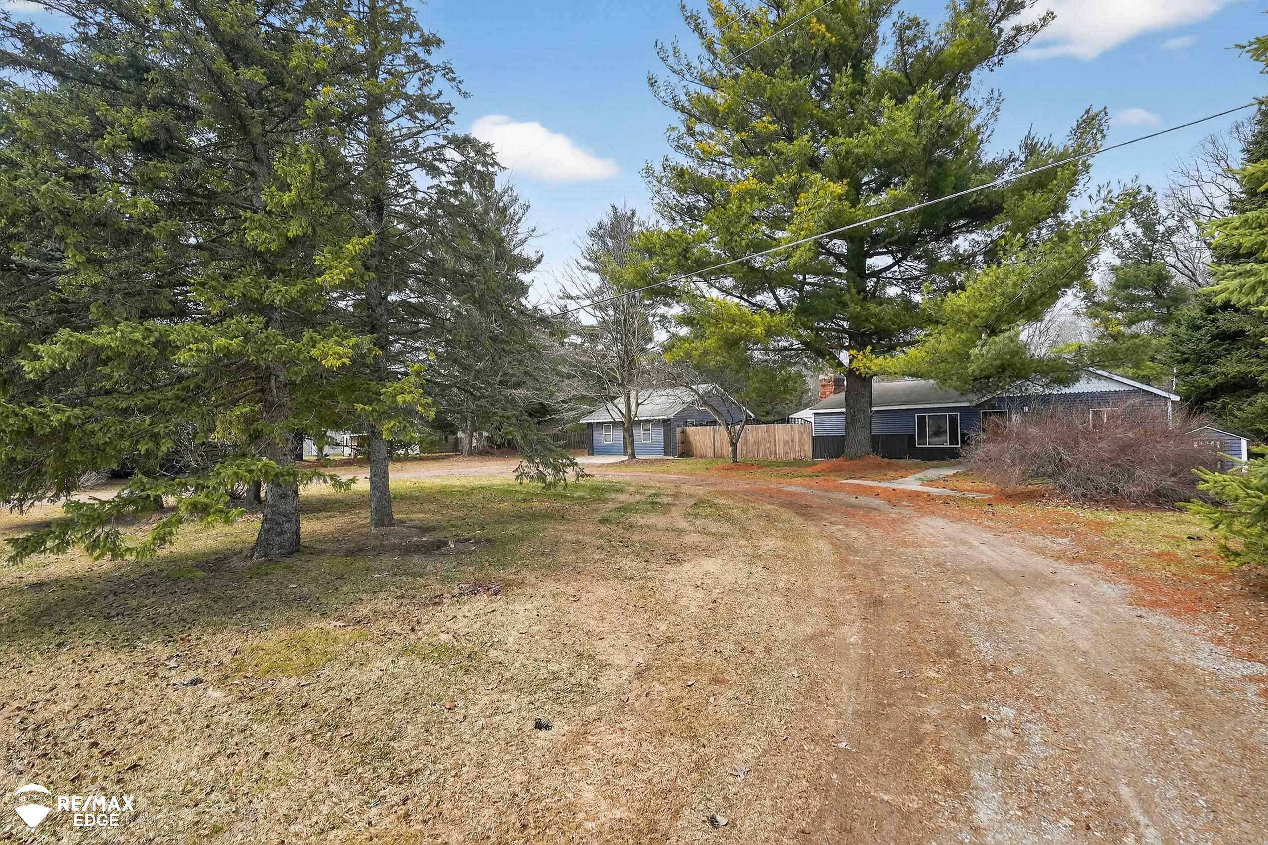 494 W Barnes Lake Road, Columbiaville, MI 48421 — Photo 48