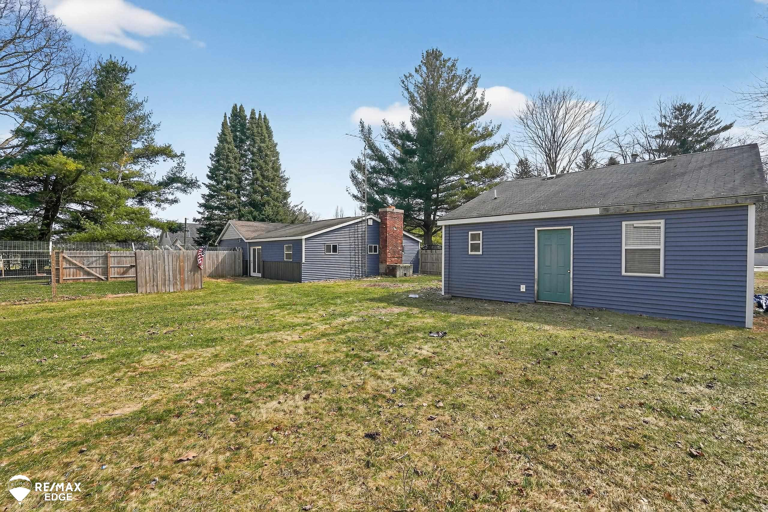 494 W Barnes Lake Road, Columbiaville, MI 48421 — Photo 57
