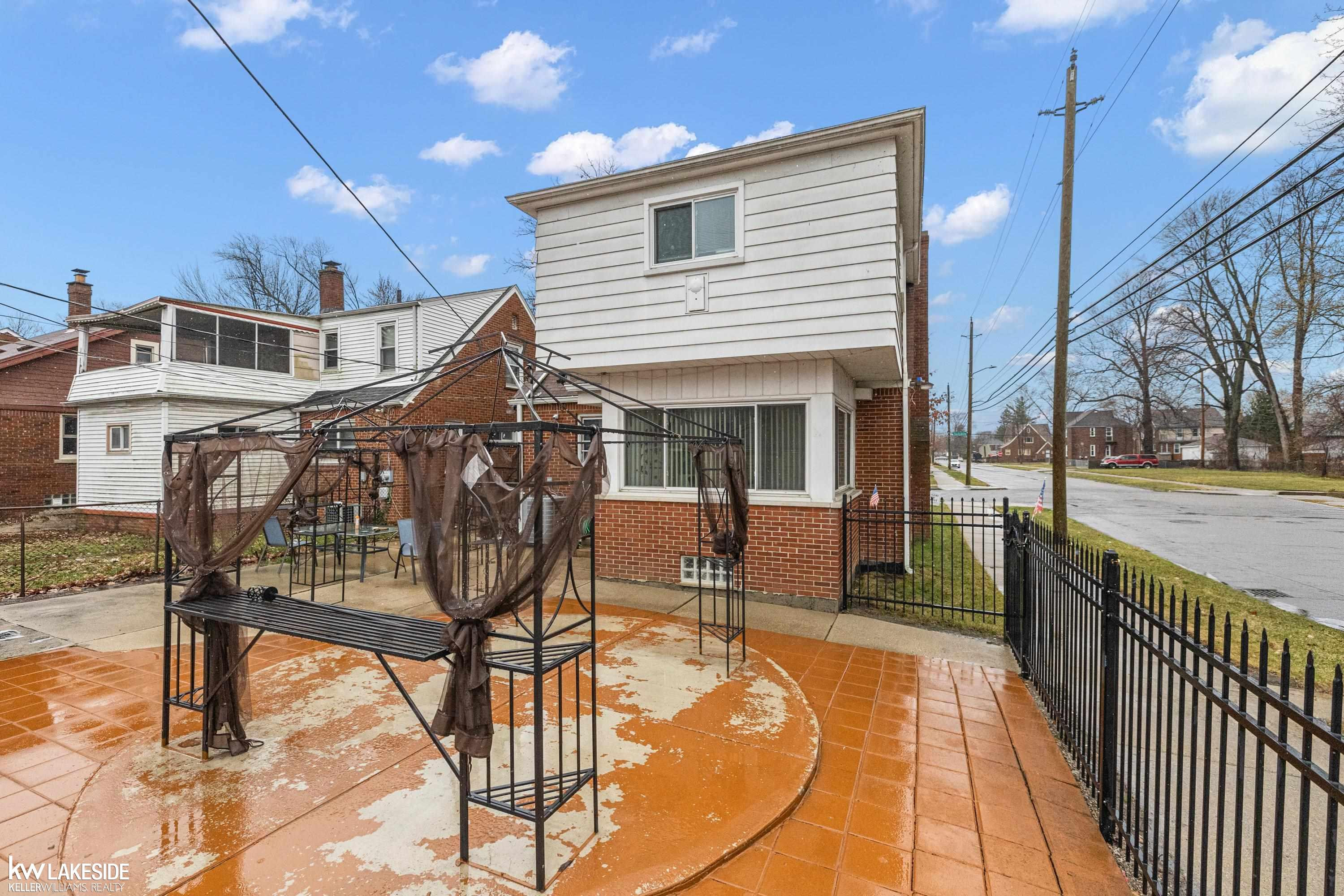 5810 Yorkshire Drive, Detroit, MI 48224 — Photo 6