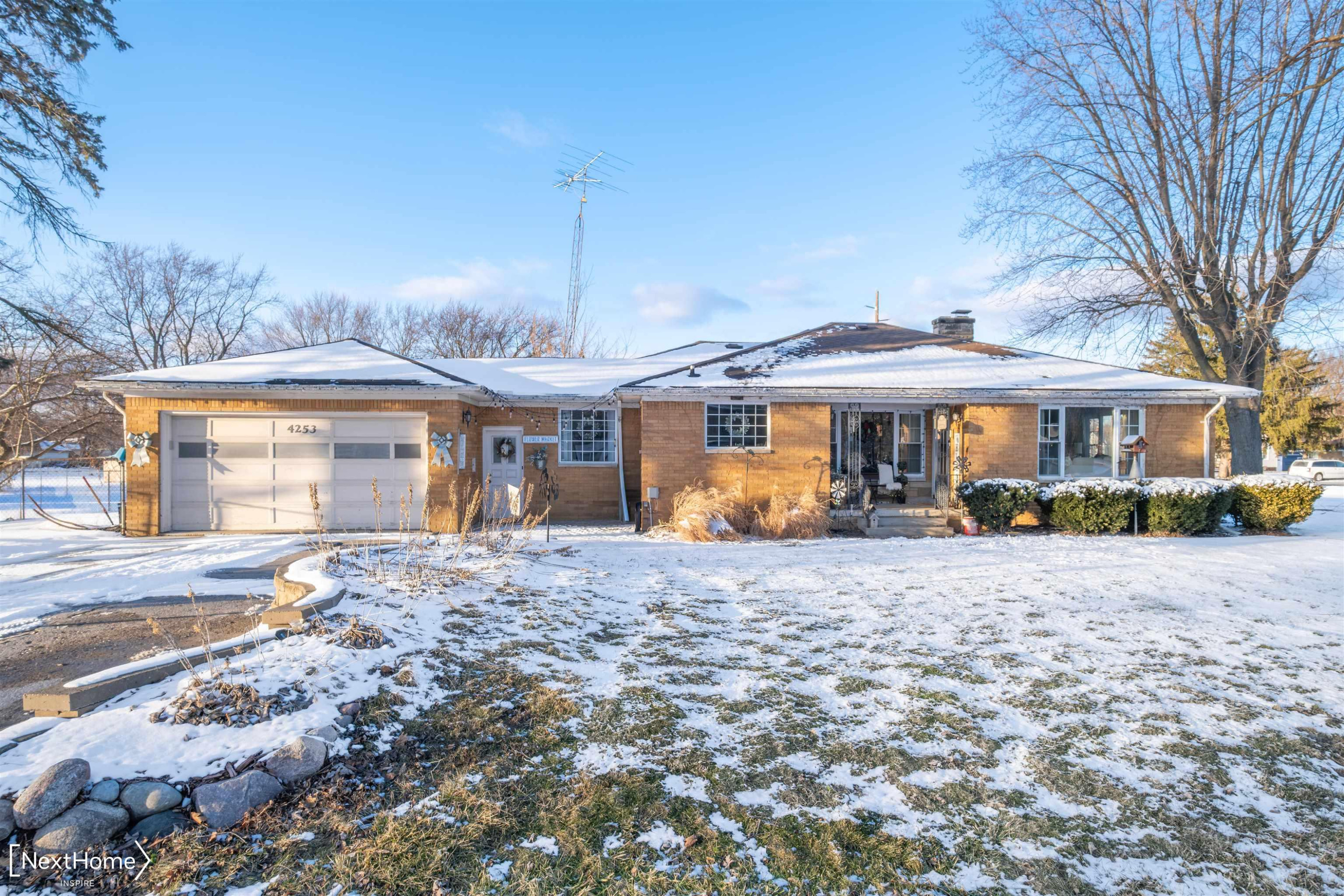 4253 Potter Road, Flint, MI 48506 — Photo 2