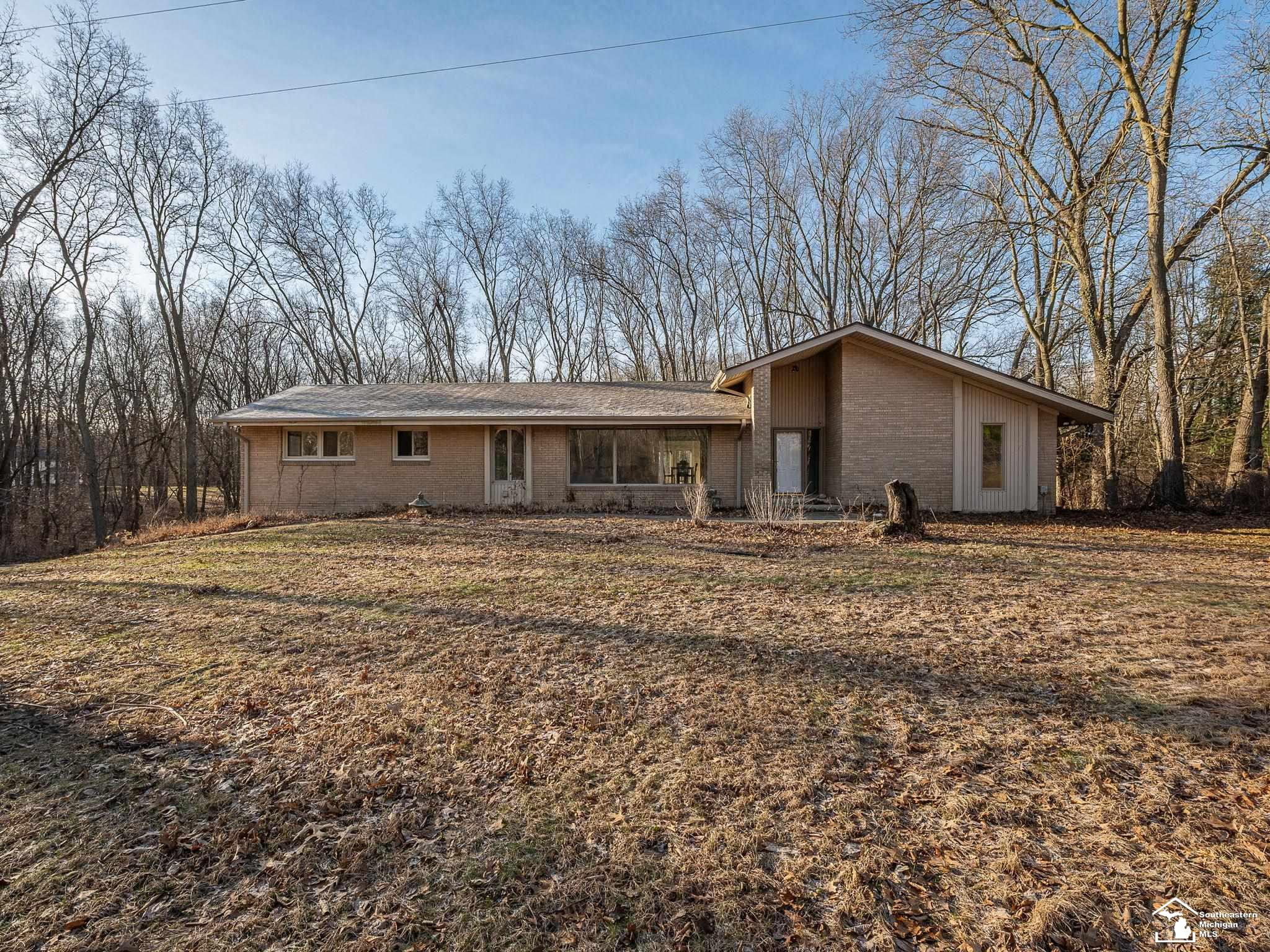 1795 Richards Road, Clarklake, MI 49234