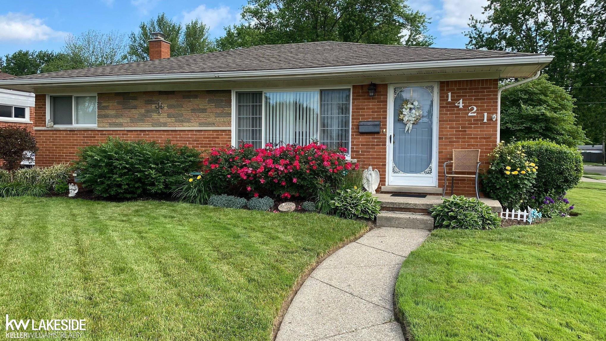 1421 Beaupre Avenue, Madison Heights, MI 48071 — front exterior