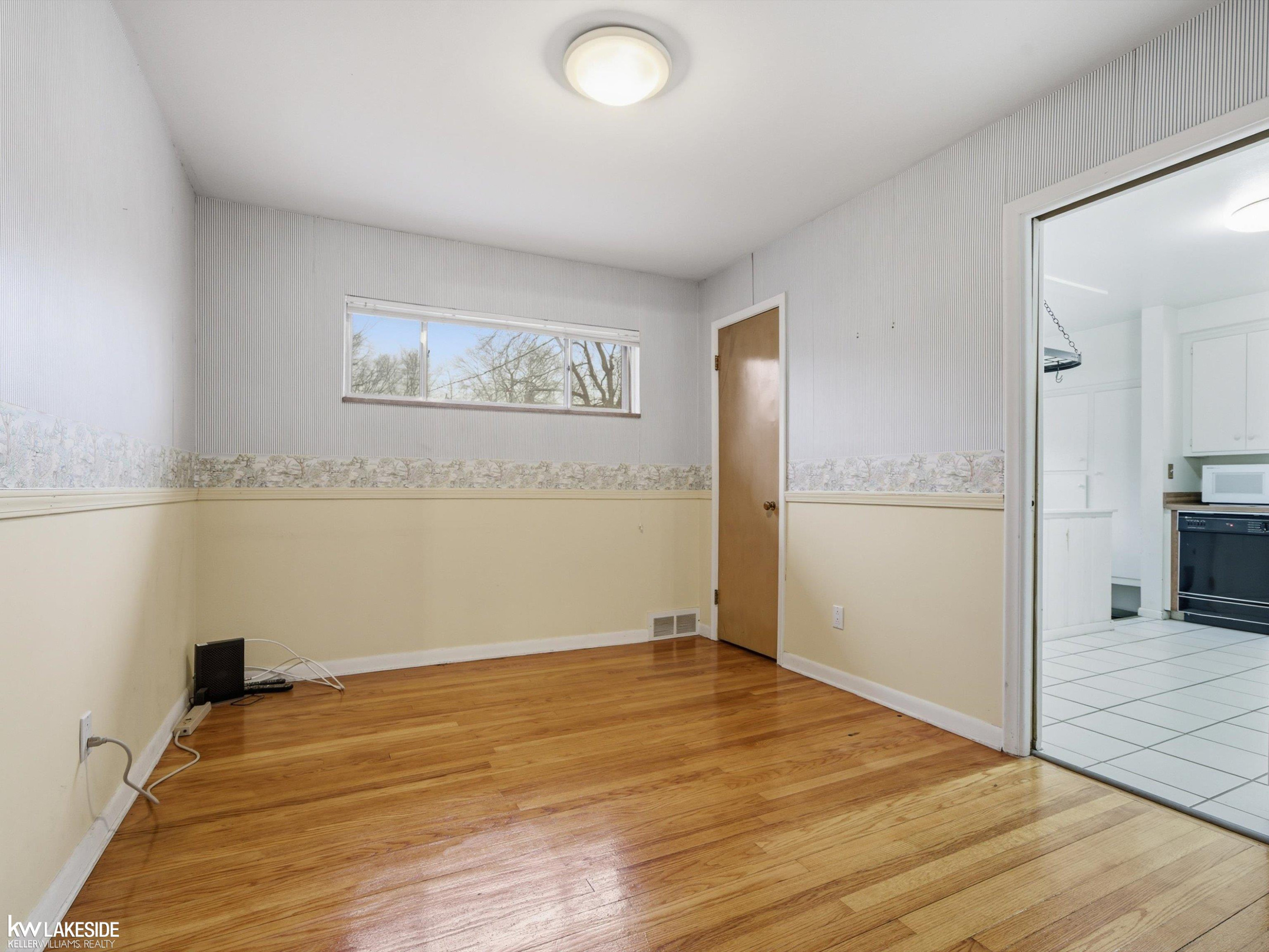 88 Wellesley Drive, MI — Photo 17