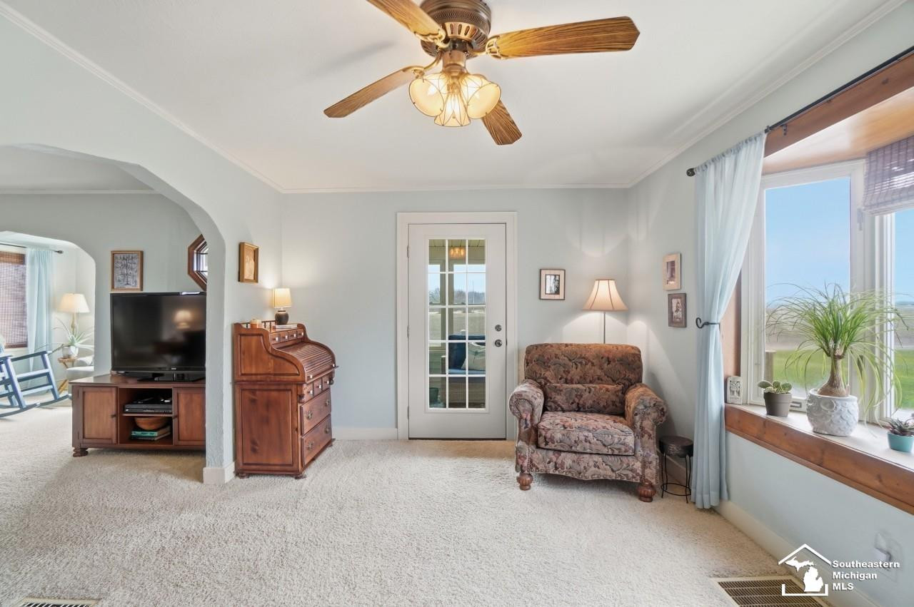 924 Hawthorne Street, Temperance, MI 48182 — Photo 13