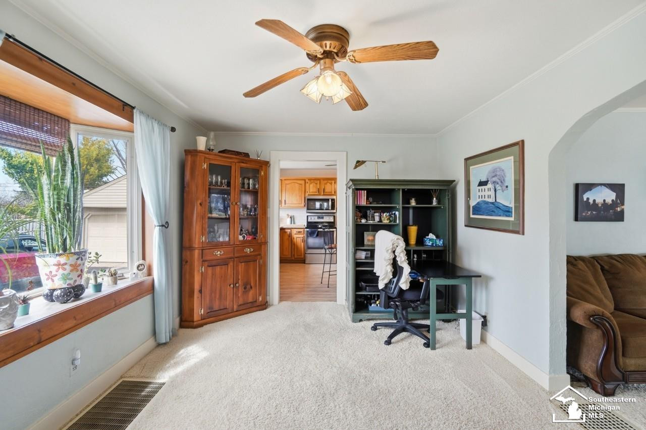 924 Hawthorne Street, Temperance, MI 48182 — Photo 14