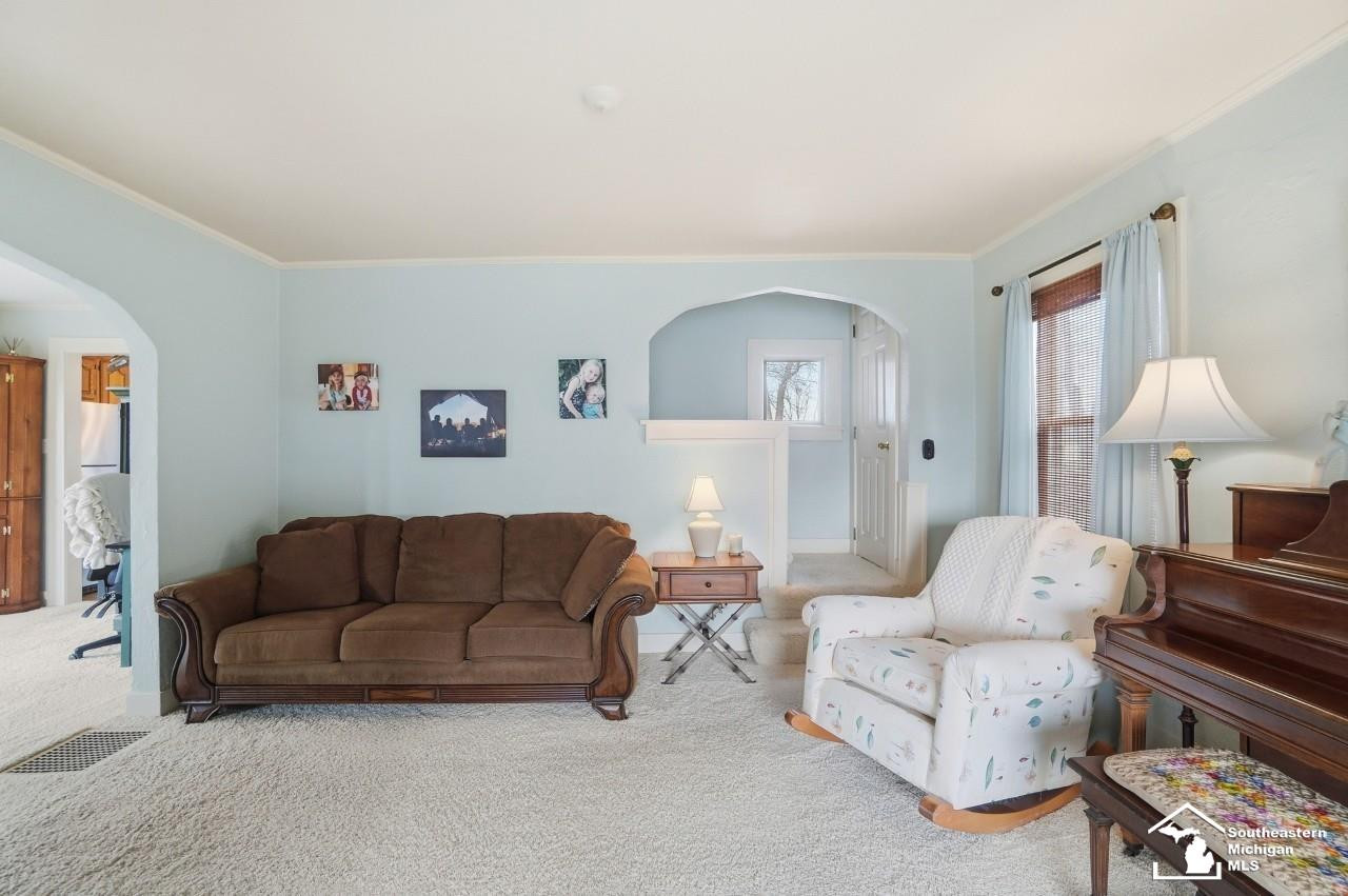 924 Hawthorne Street, Temperance, MI 48182 — Photo 16