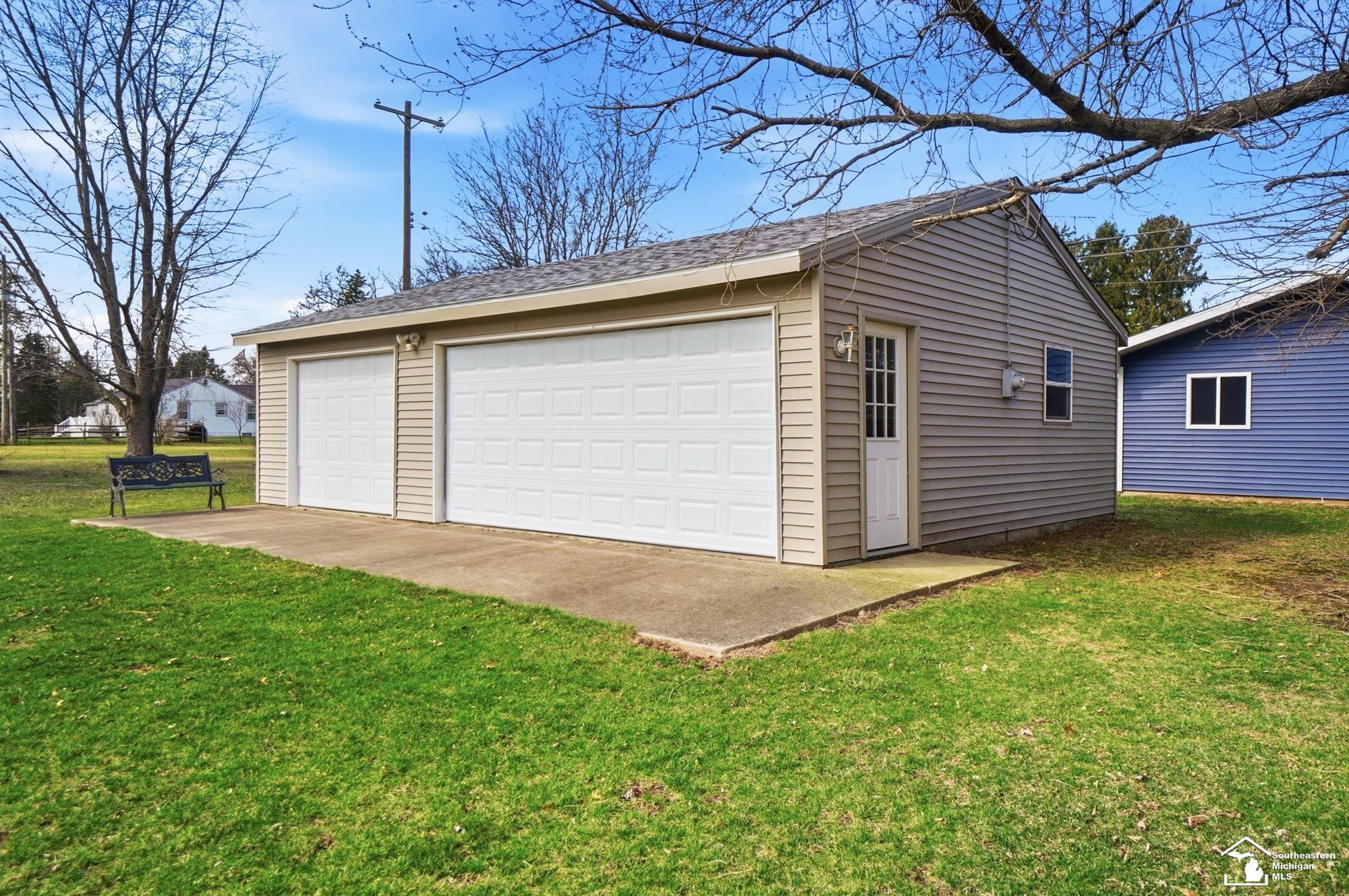 924 Hawthorne Street, Temperance, MI 48182 — Photo 58