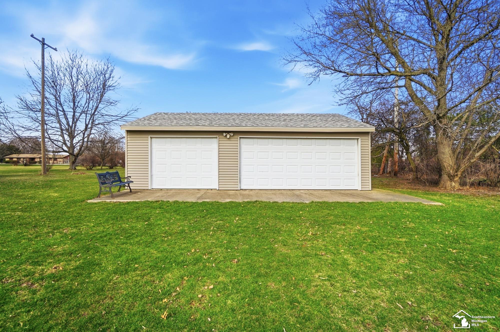 924 Hawthorne Street, Temperance, MI 48182 — Photo 59