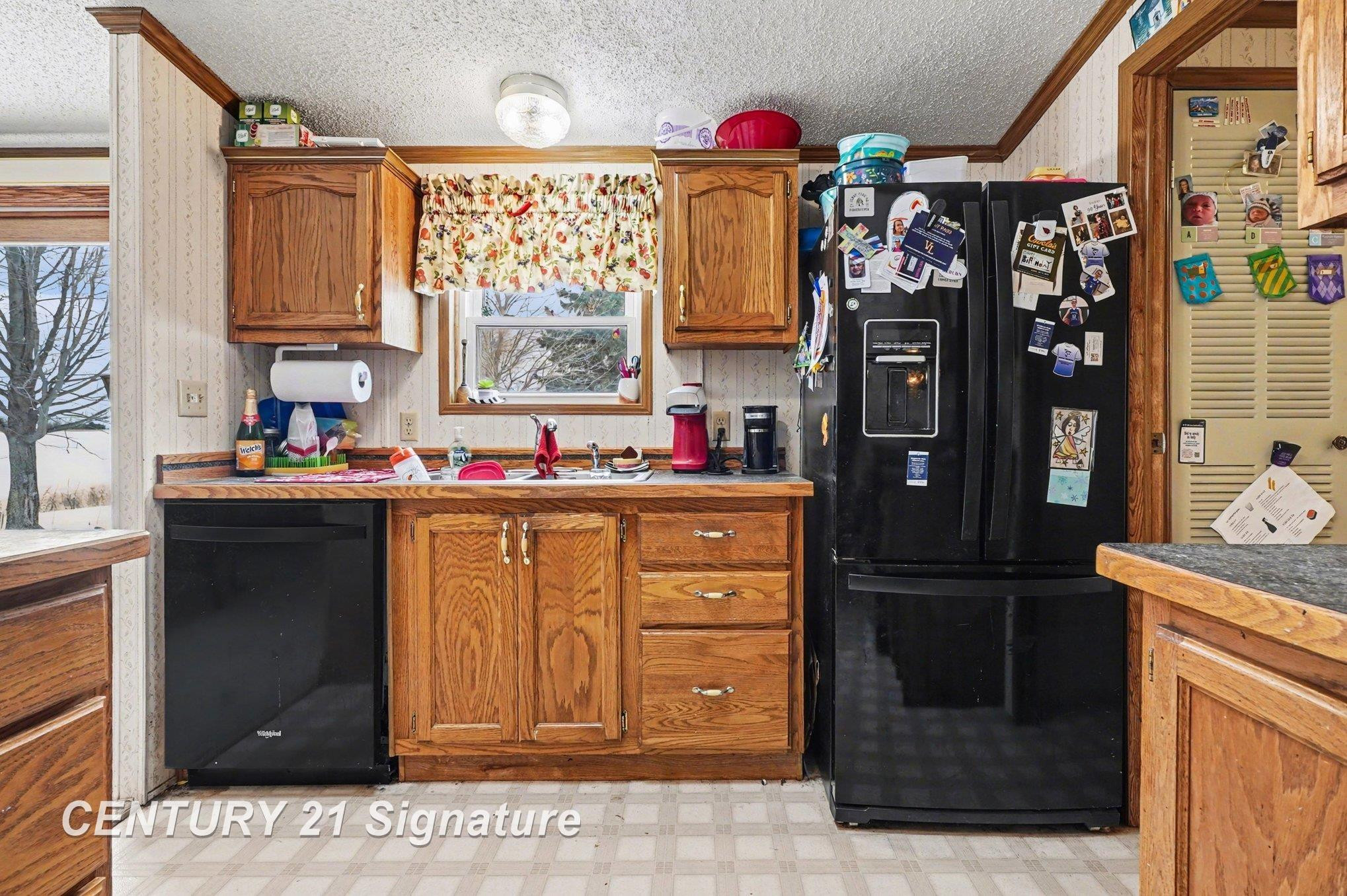 1245 S Pine Road, Bay City, MI 48708 — Photo 8