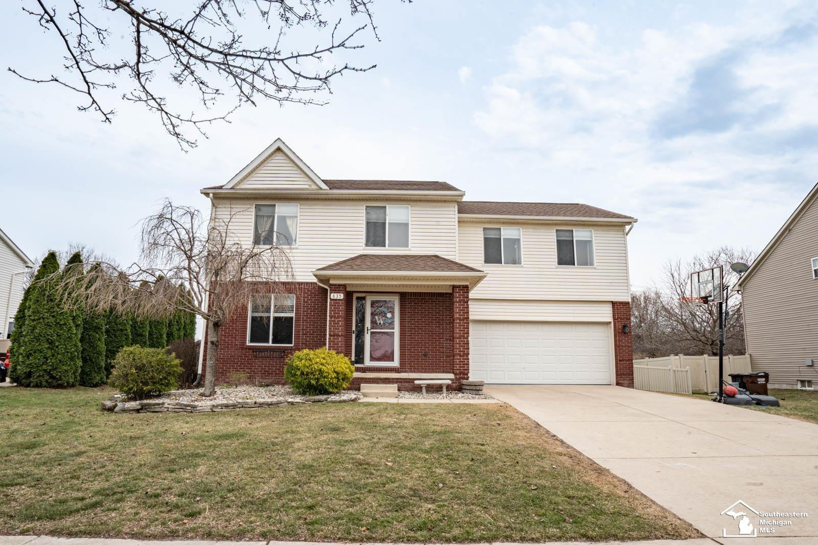 835 Golf Ridge Circle, Dundee, MI 48131 — Photo 2
