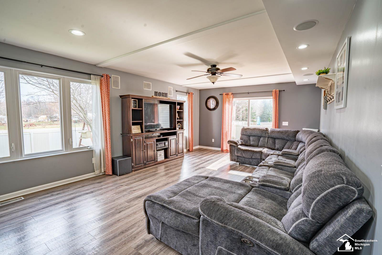 835 Golf Ridge Circle, Dundee, MI 48131 — Photo 5