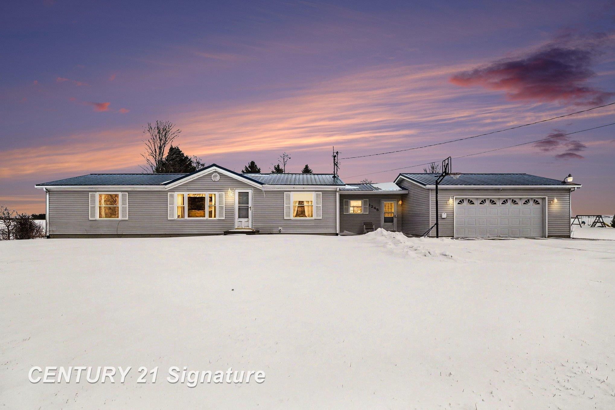 1245 S Pine Road, Bay City, MI 48708 — Photo 2