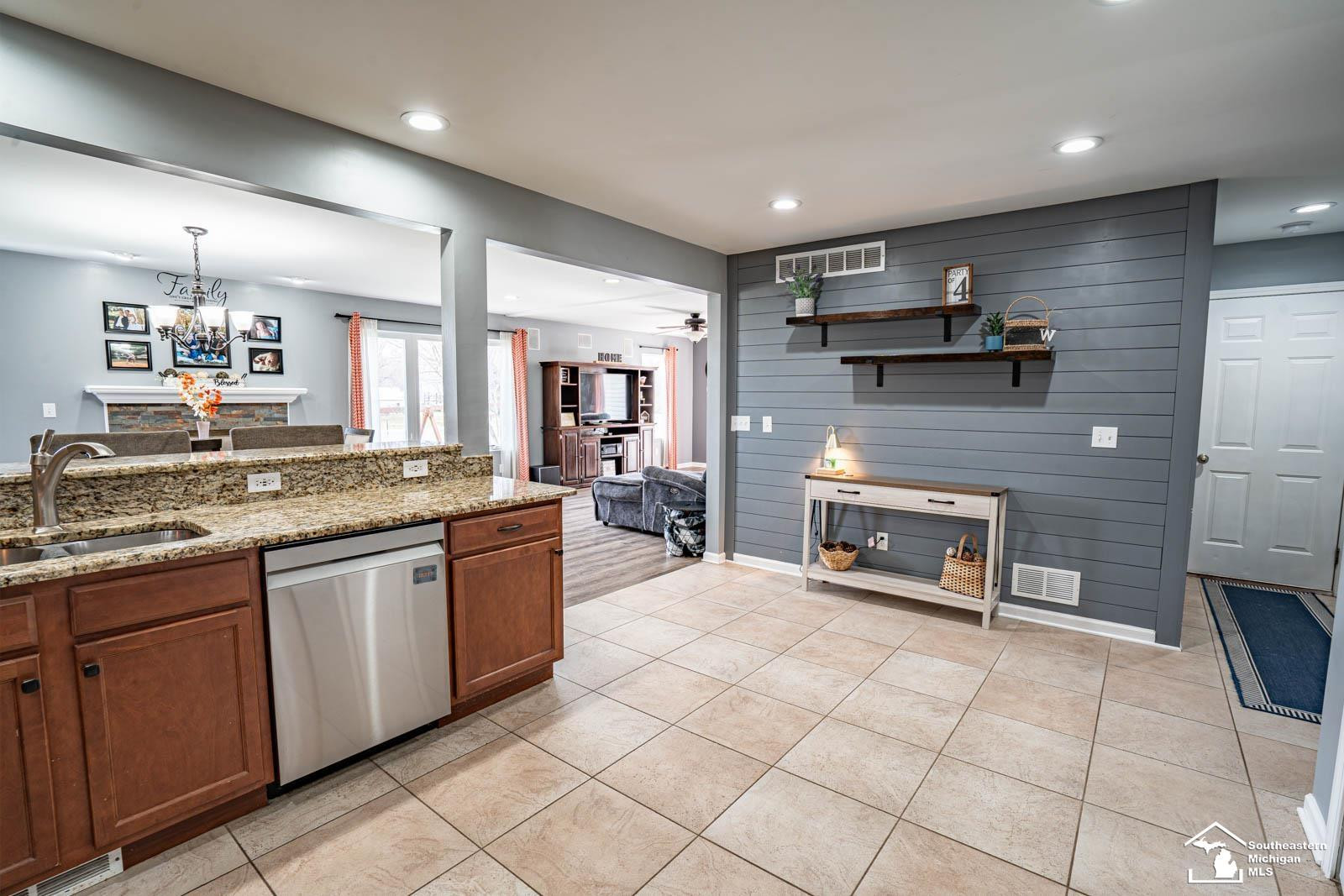 835 Golf Ridge Circle, Dundee, MI 48131 — Photo 16