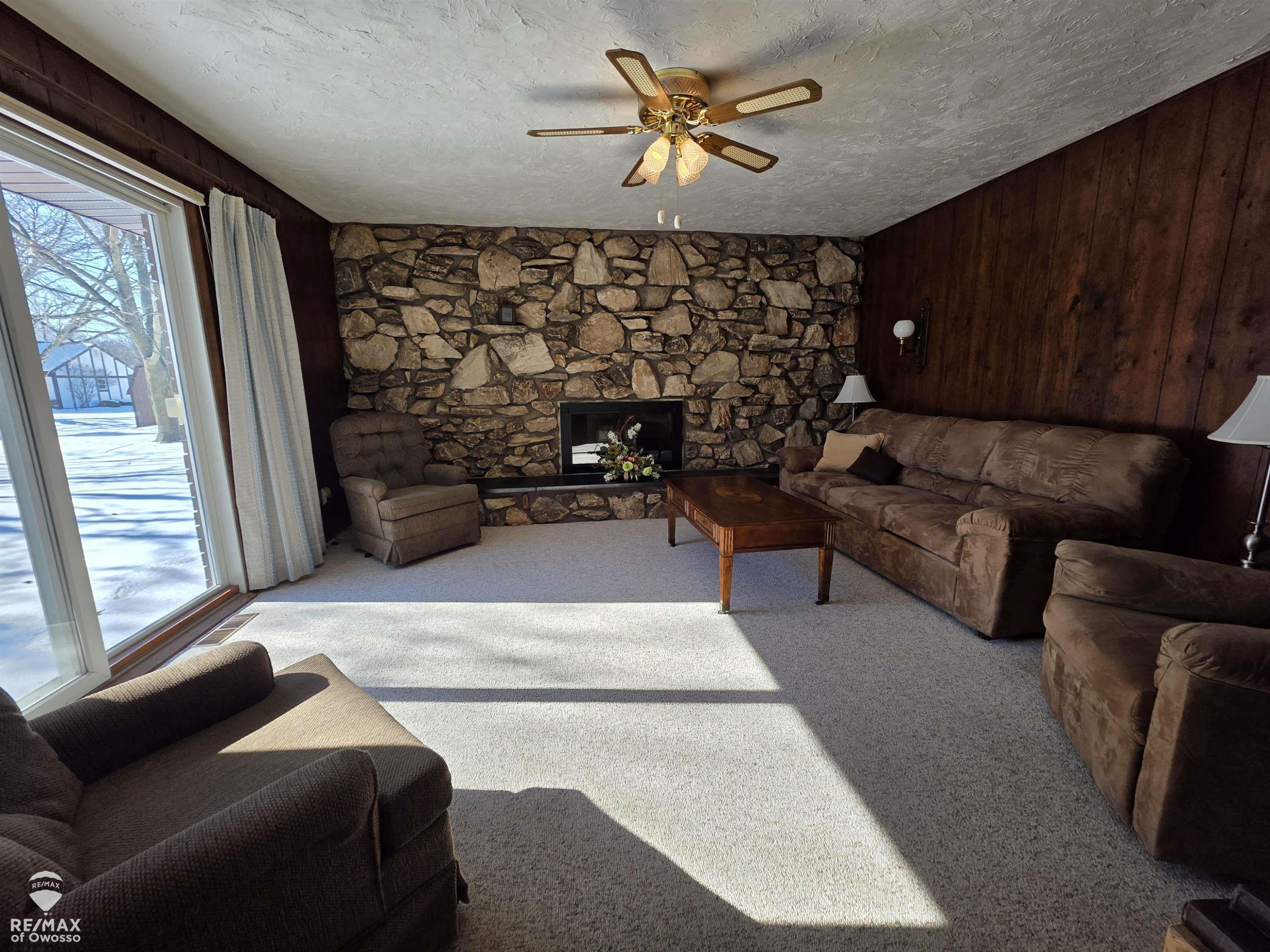 2445 N Hickory Road, Owosso, MI 48867 — Photo 9