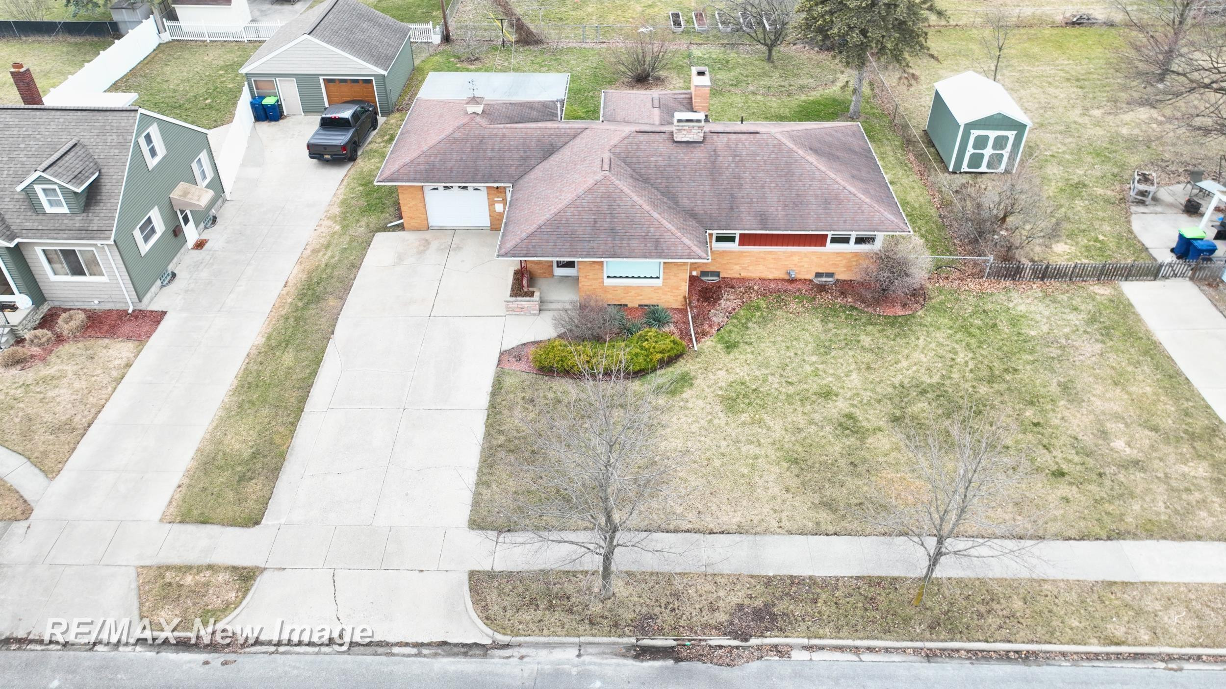 1808 S Farragut Street, Bay City, MI 48708 — Photo 2