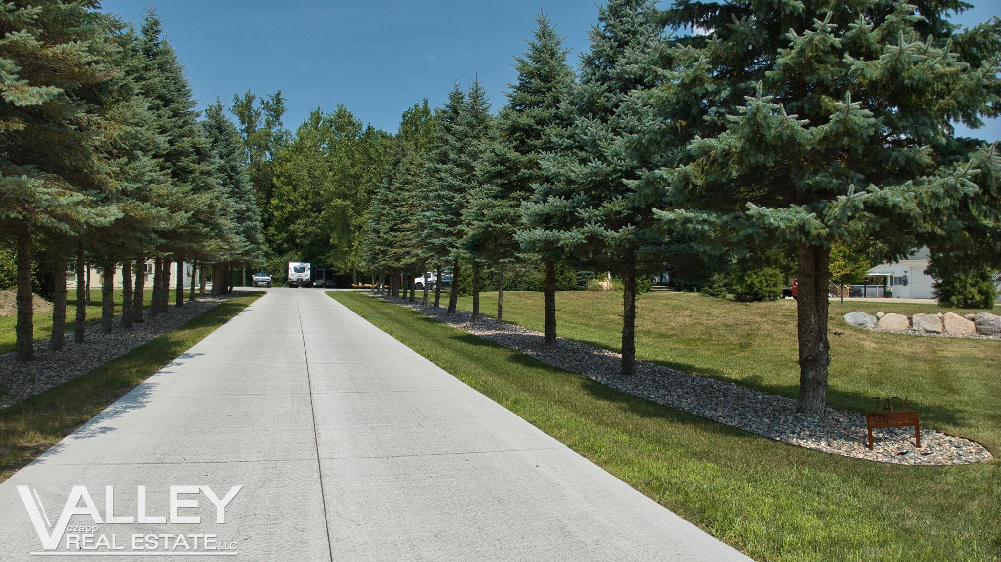 7474 Kochville Road, Freeland, MI 48623 — Photo 7