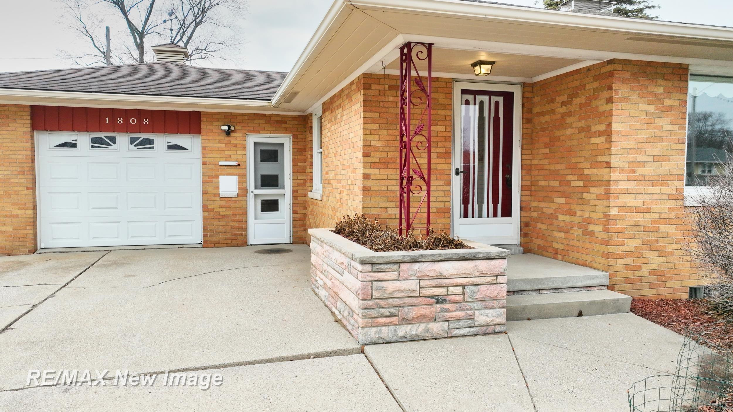 1808 S Farragut Street, Bay City, MI 48708 — Photo 5