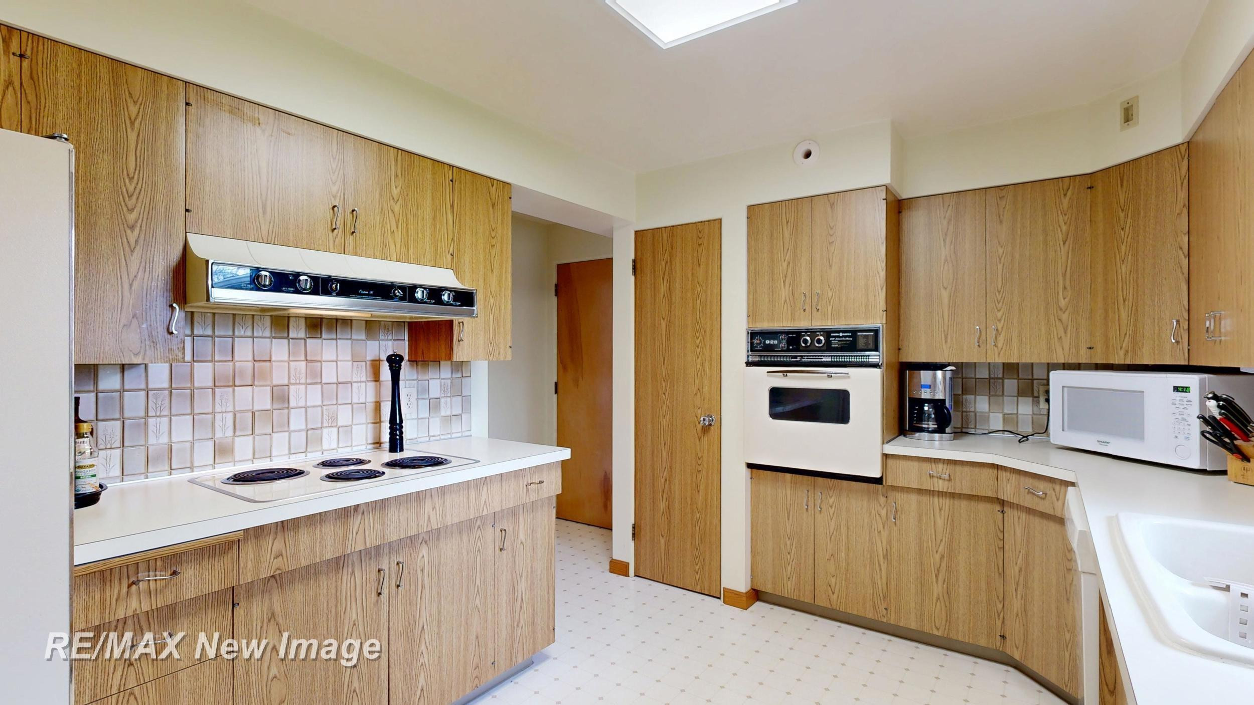 1808 S Farragut Street, Bay City, MI 48708 — Photo 16