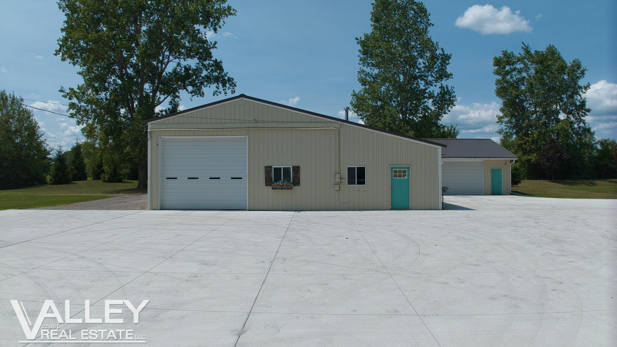 7474 Kochville Road, Freeland, MI 48623 — Photo 27