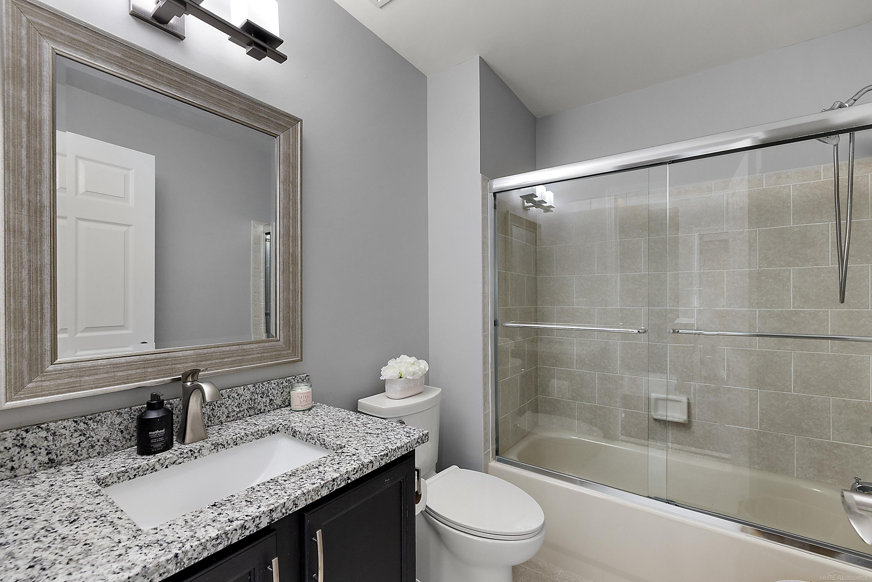56650 Sunset Drive, Shelby Twp, MI 48316 — Photo 12